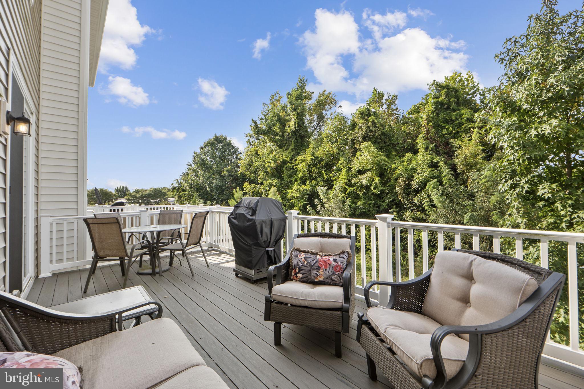 MILLERSVILLE - Residential