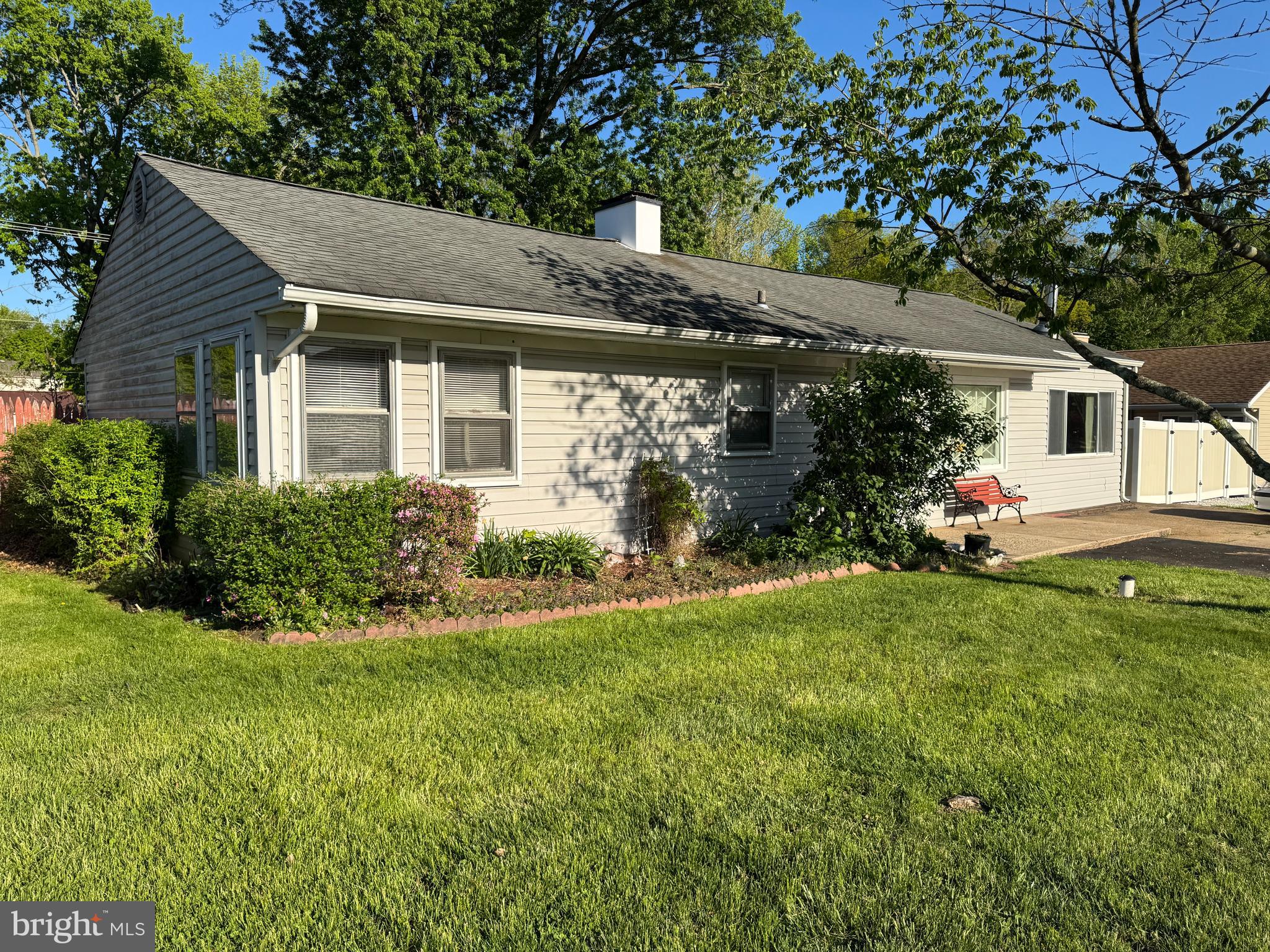 FAIRLESS HILLS - Residential