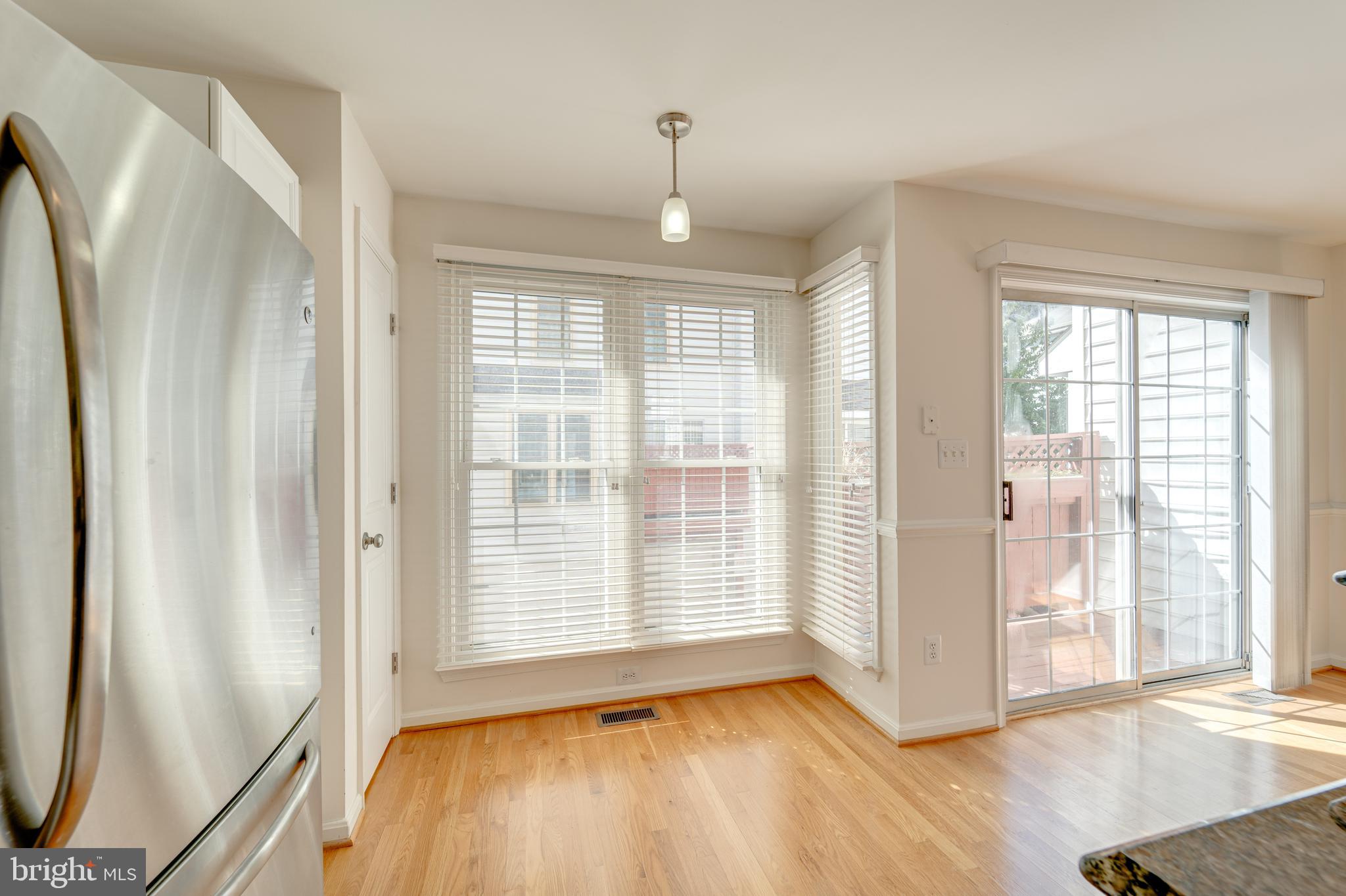 STONEGATE MEWS - Residential Lease