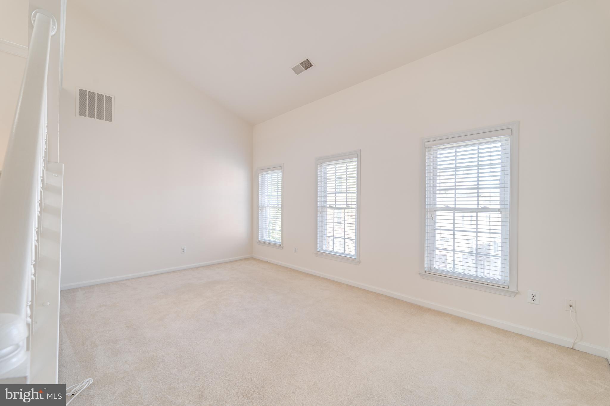 STONEGATE MEWS - Residential Lease