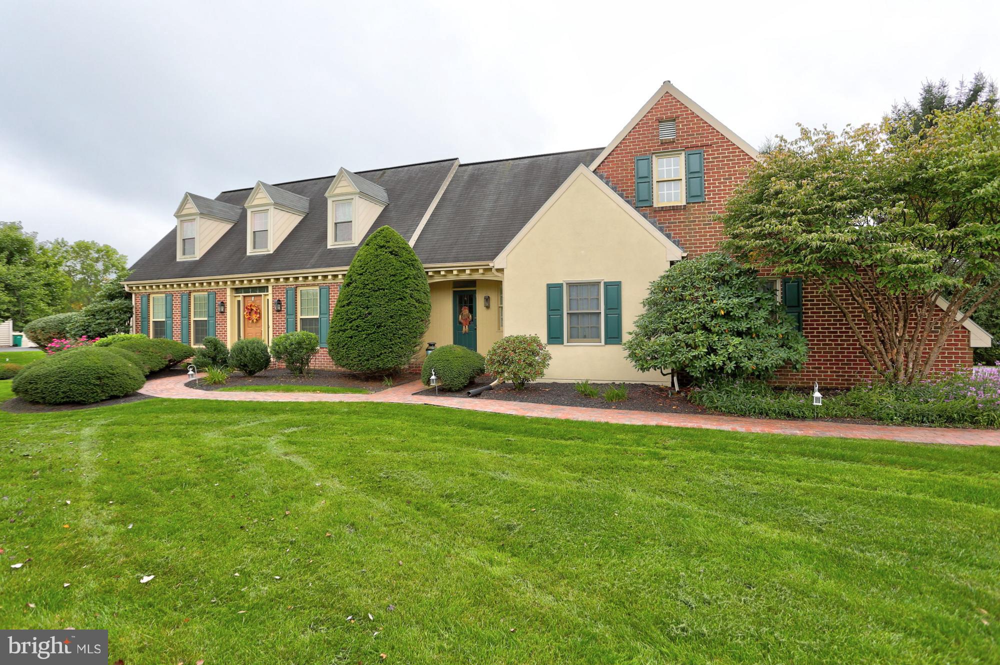 STONEHENGE - Residential