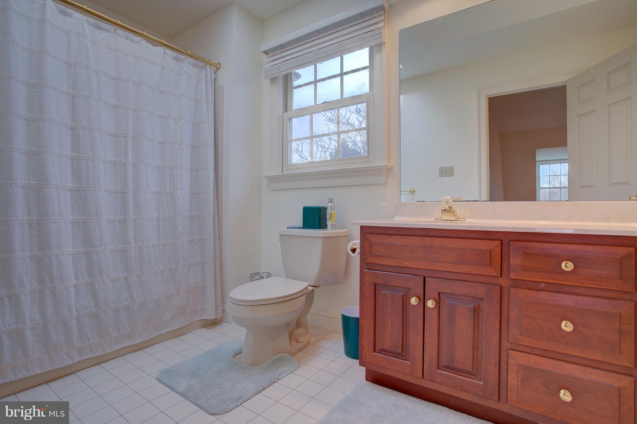 STONEHENGE - Residential