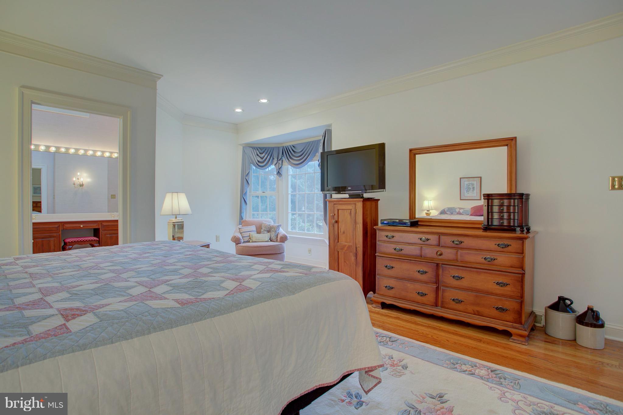 STONEHENGE - Residential