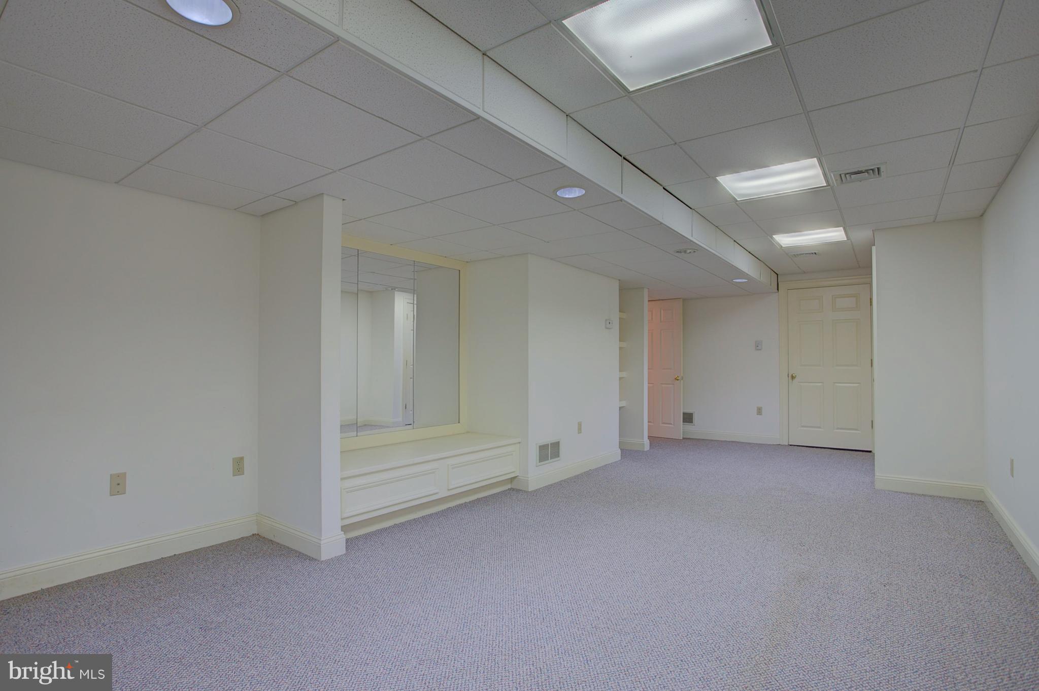 STONEHENGE - Residential