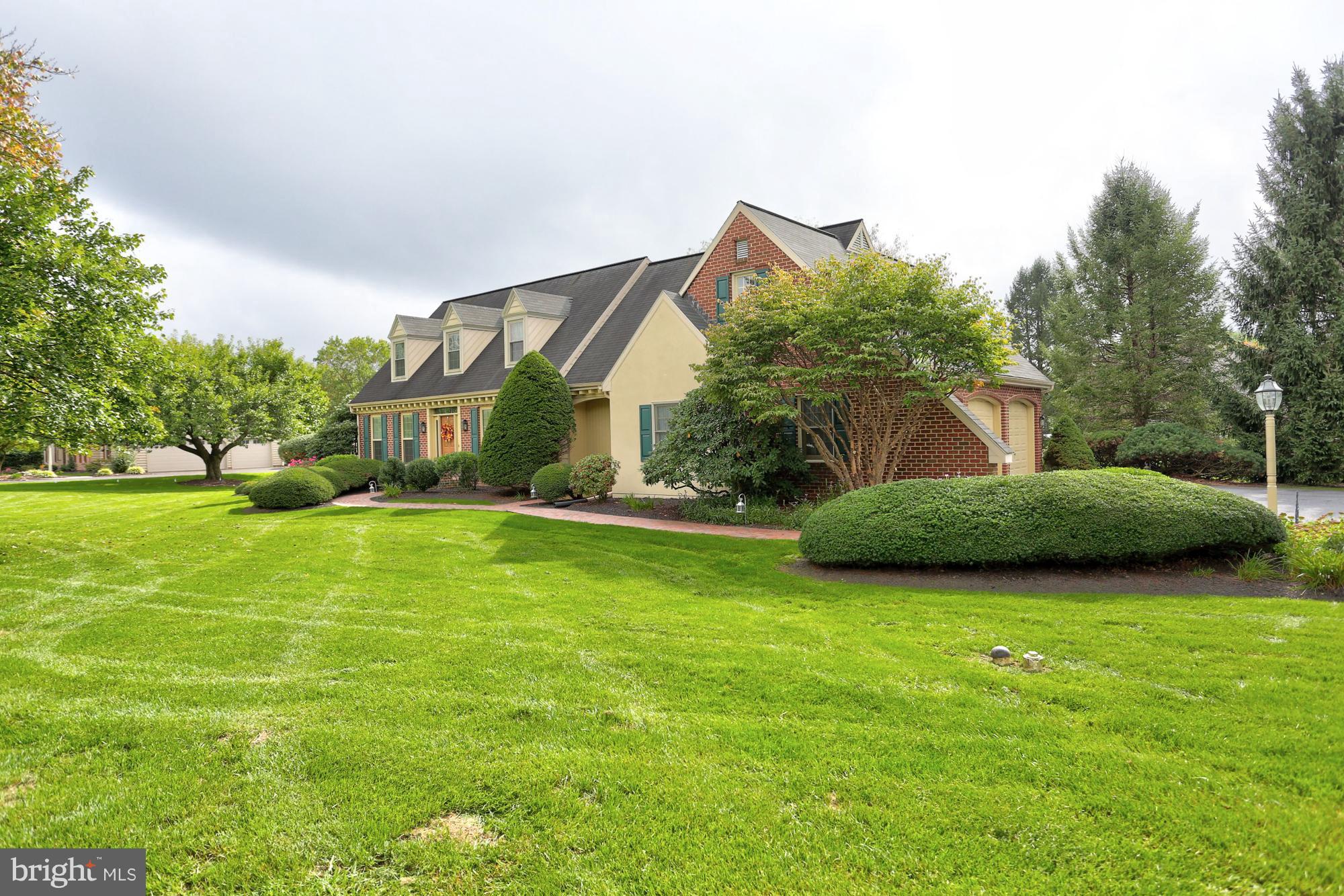 STONEHENGE - Residential