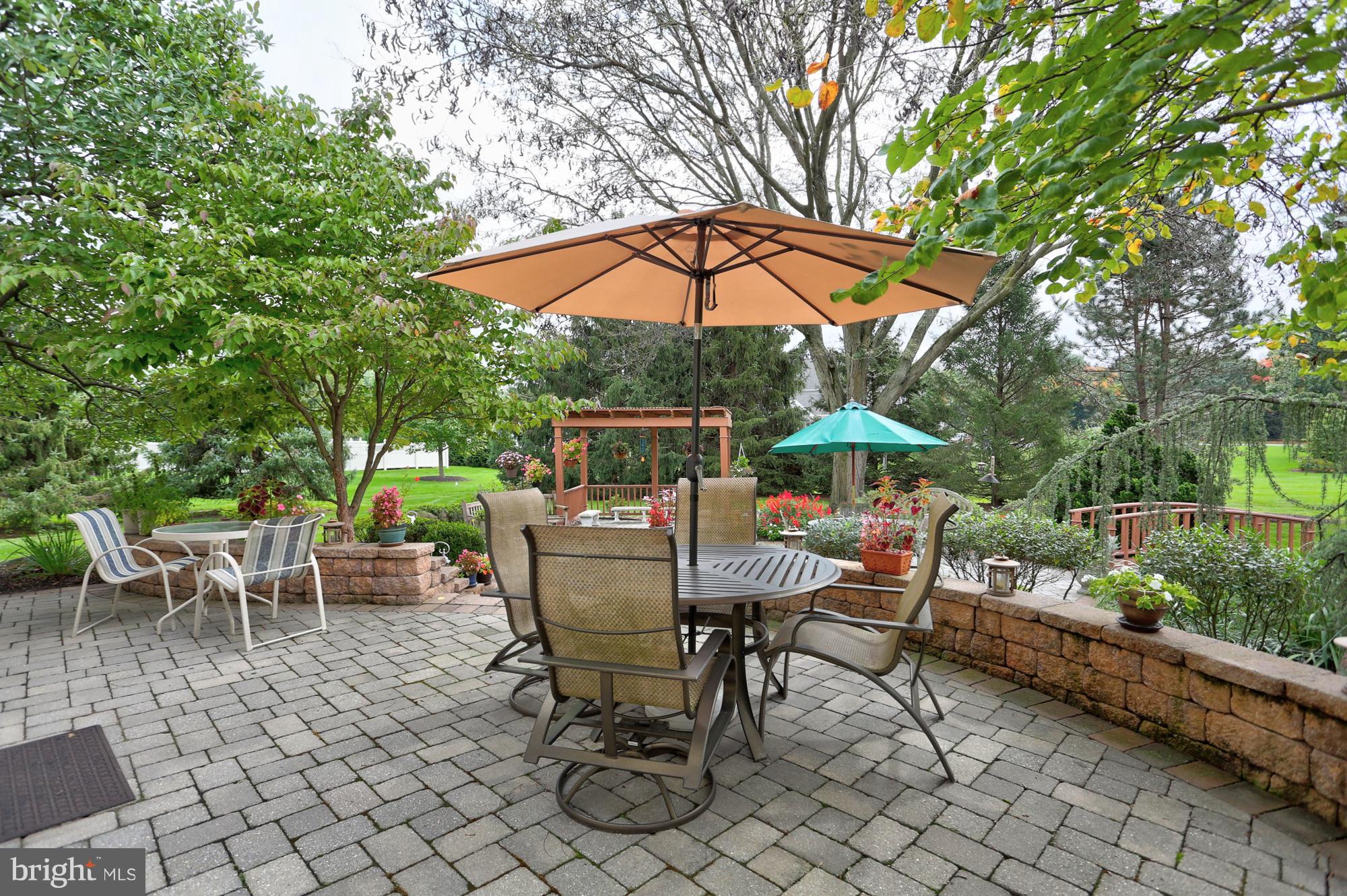 STONEHENGE - Residential