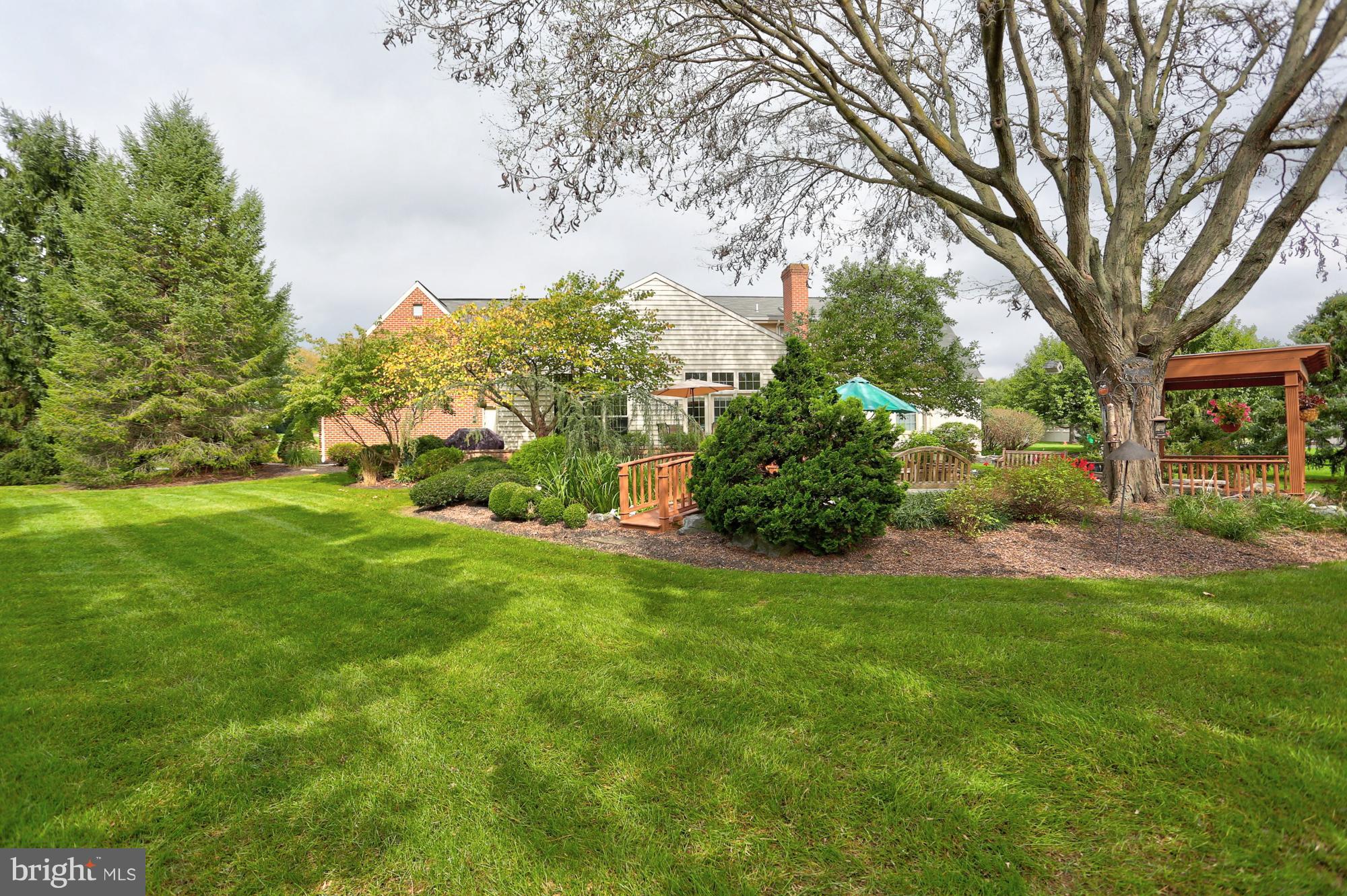 STONEHENGE - Residential