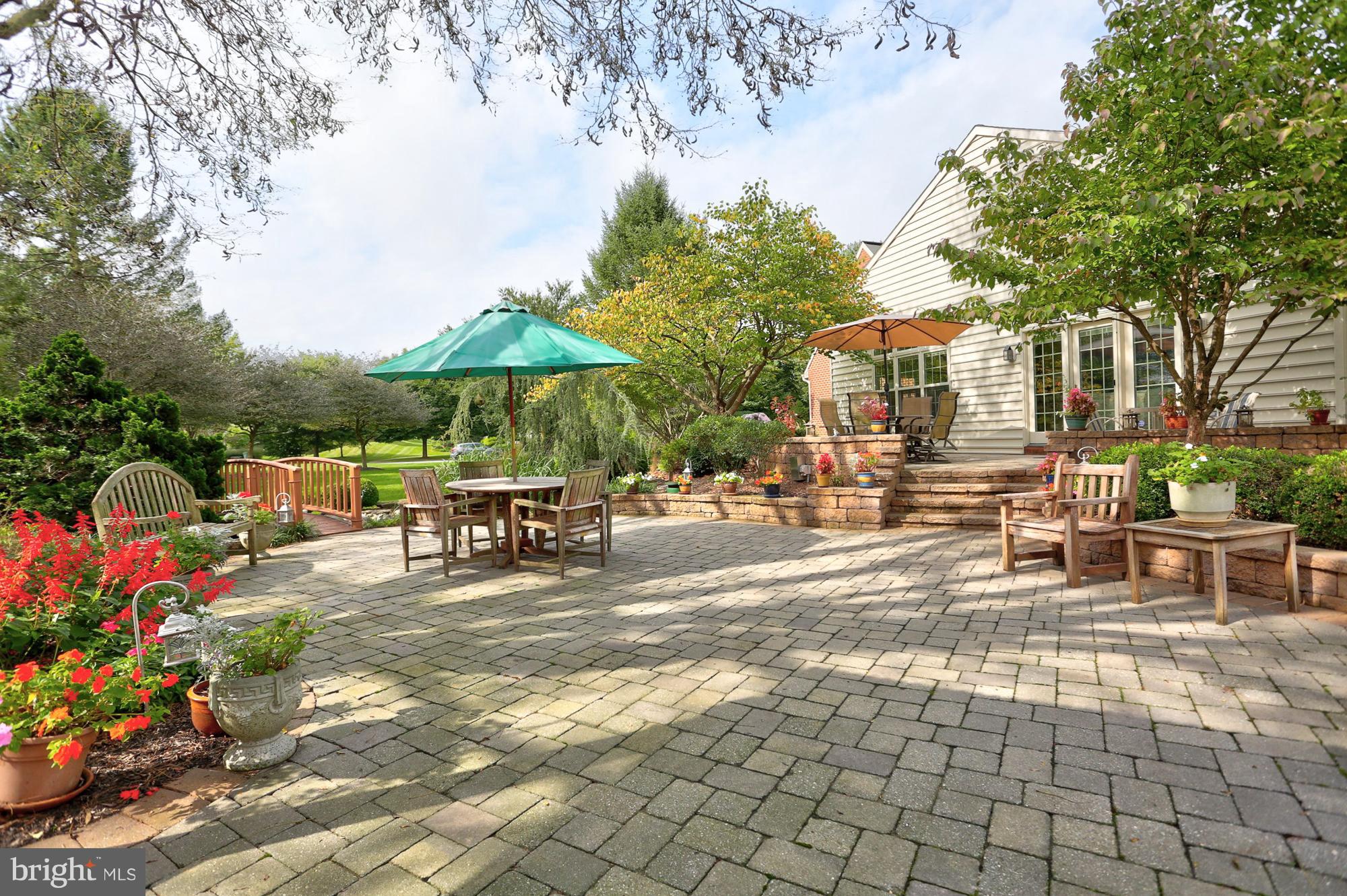 STONEHENGE - Residential