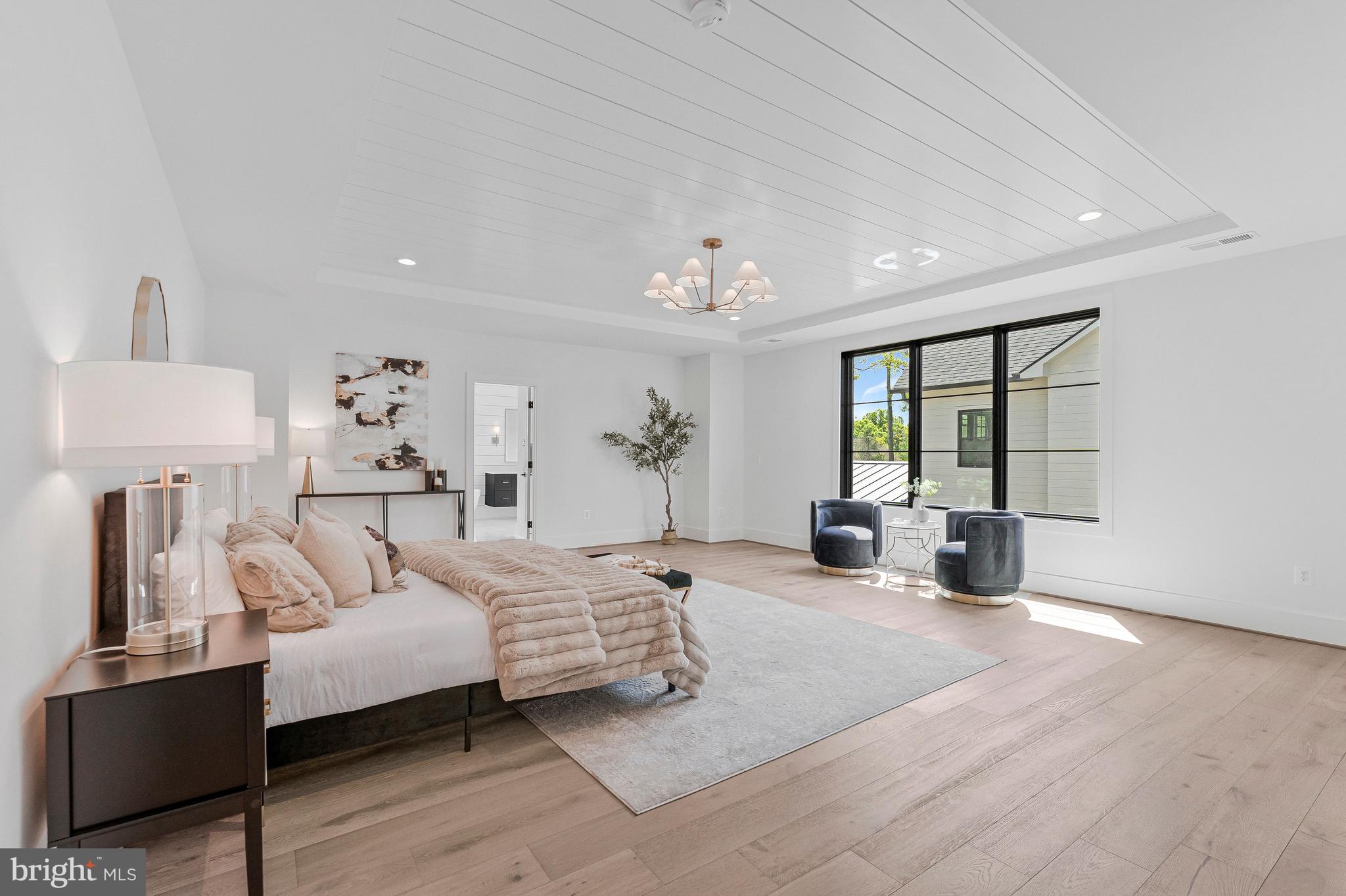 INGLESIDE - Residential