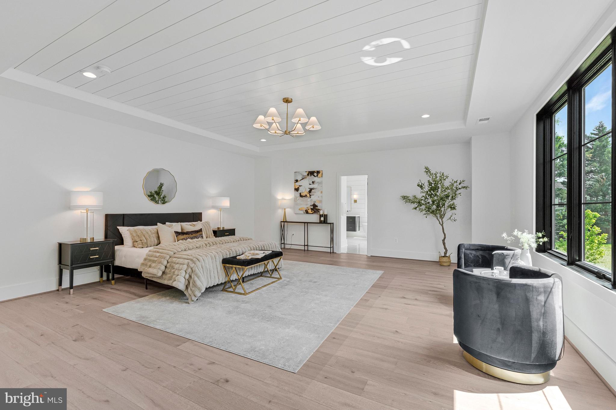 INGLESIDE - Residential