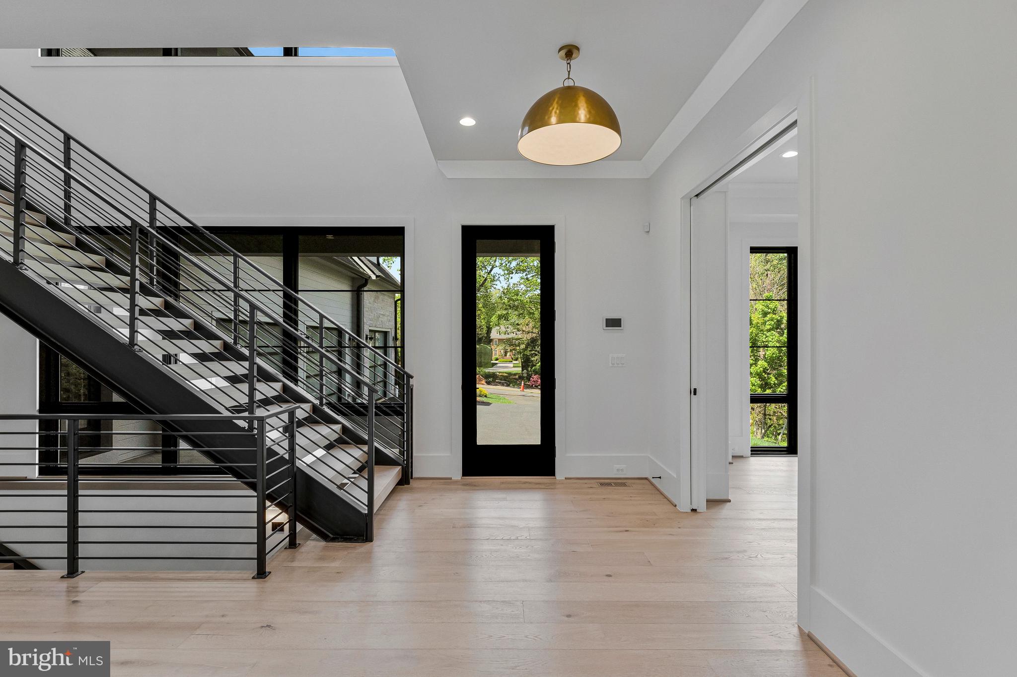 INGLESIDE - Residential