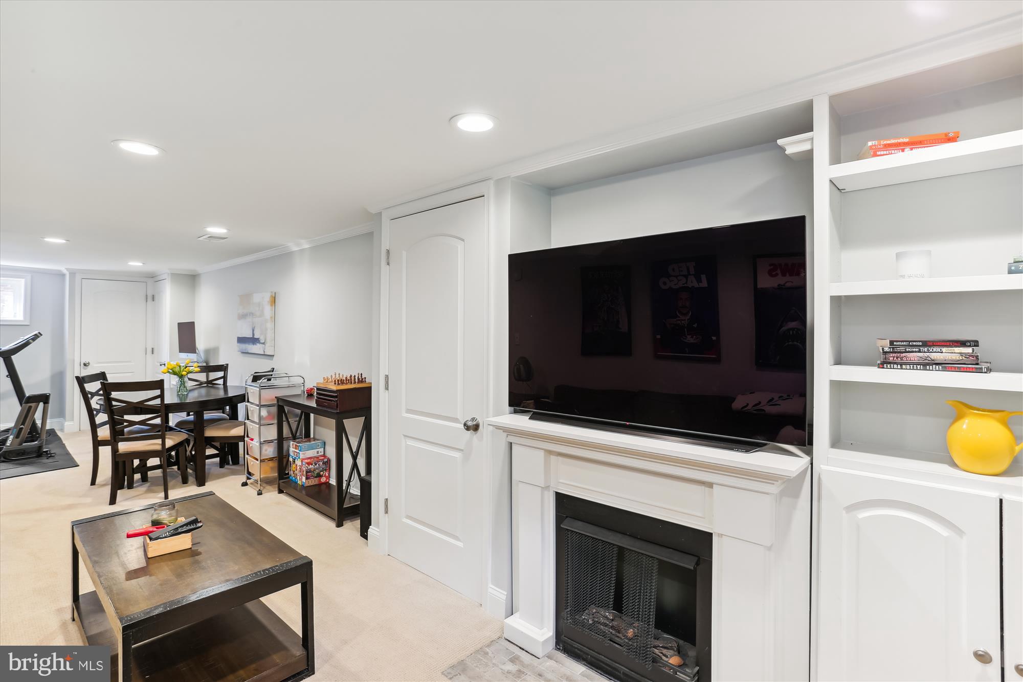 CARROLL KNOLLS - Residential