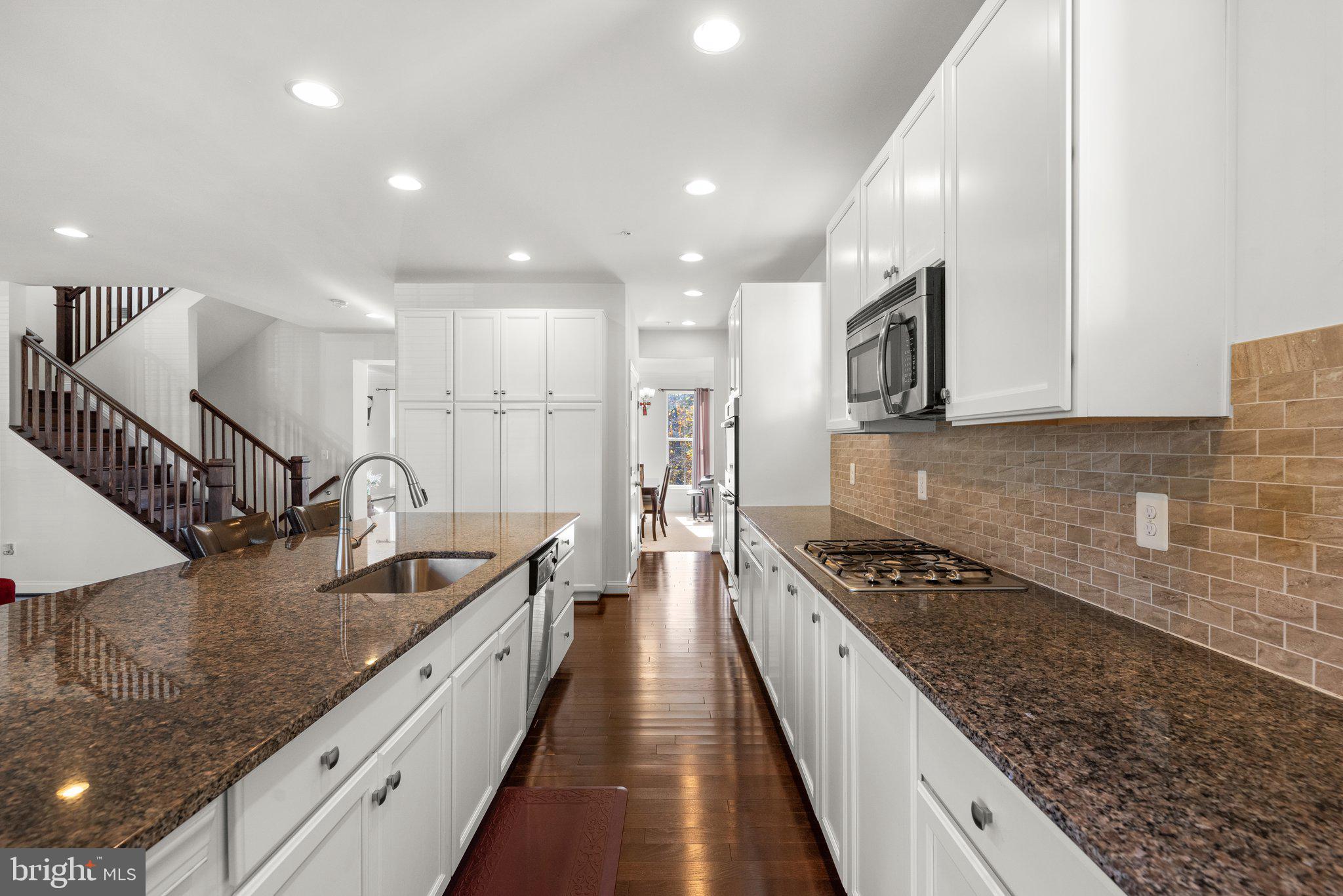 POPLAR RUN - Residential