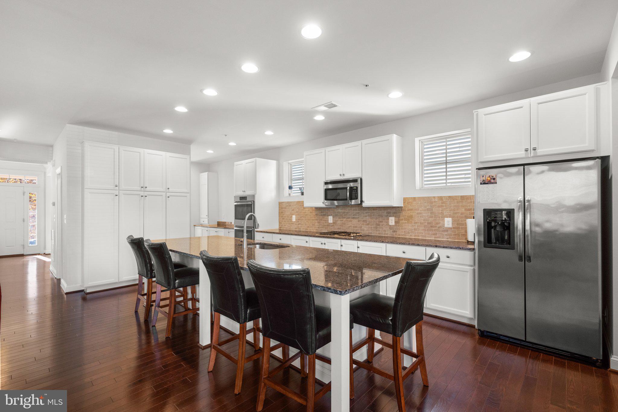 POPLAR RUN - Residential