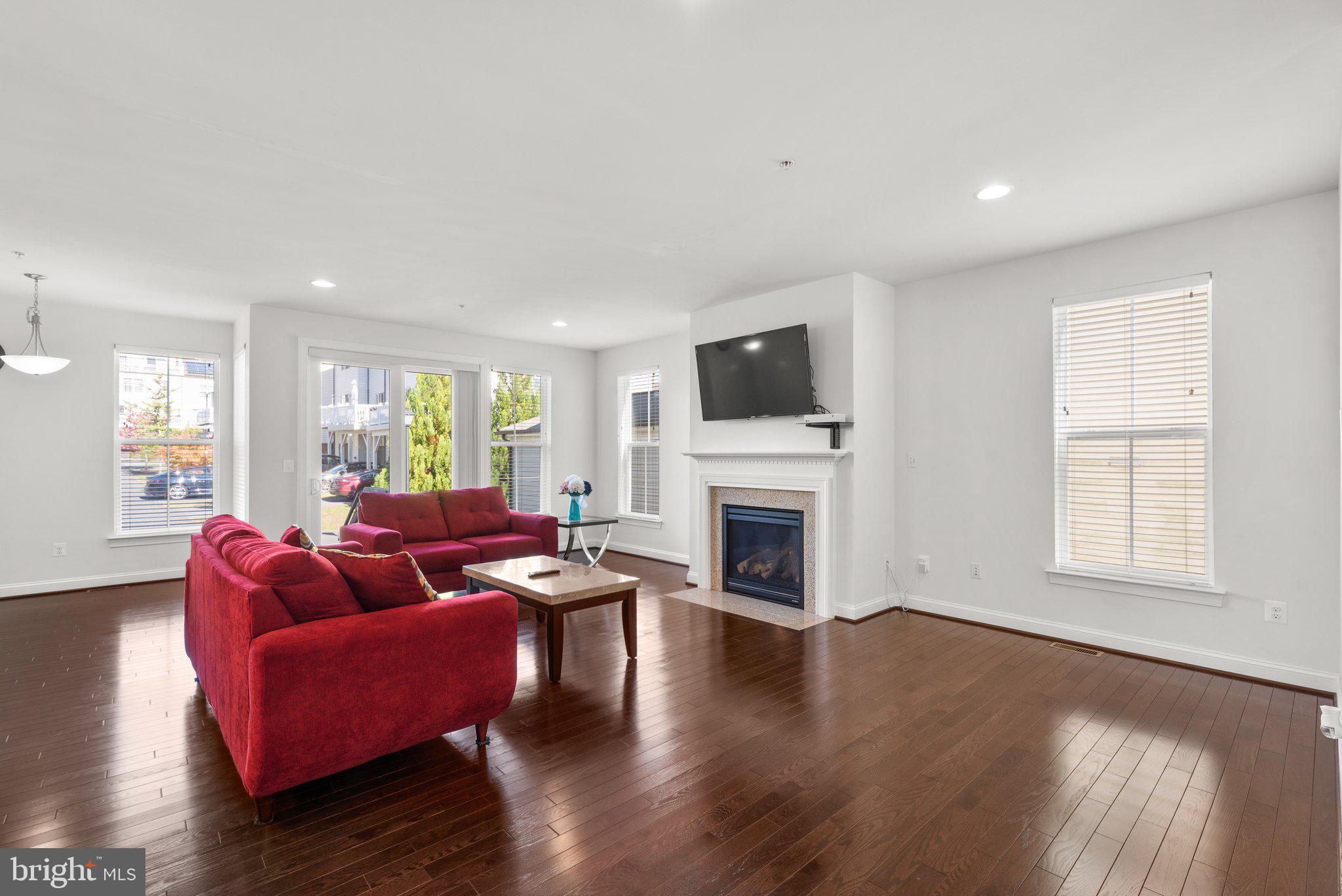 POPLAR RUN - Residential