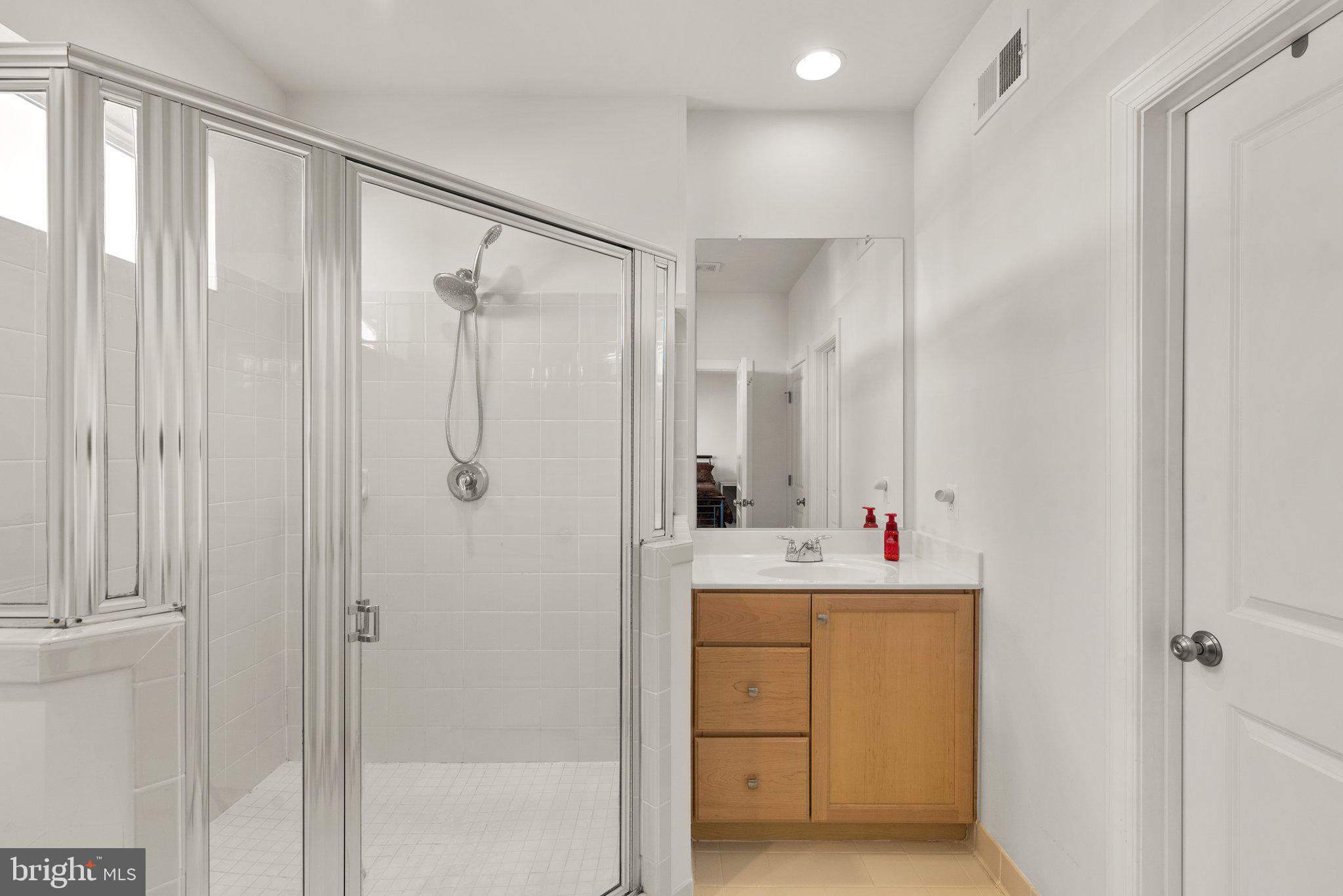 POPLAR RUN - Residential