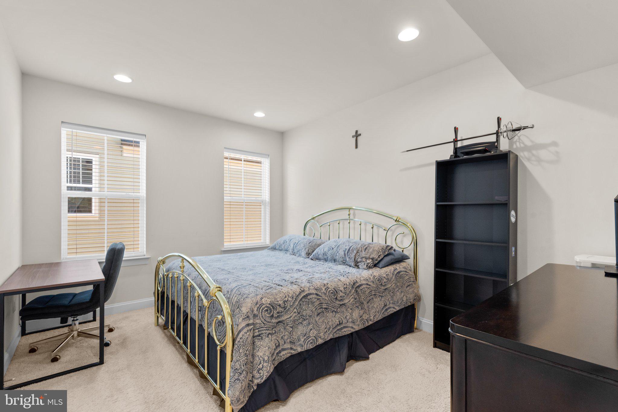 POPLAR RUN - Residential