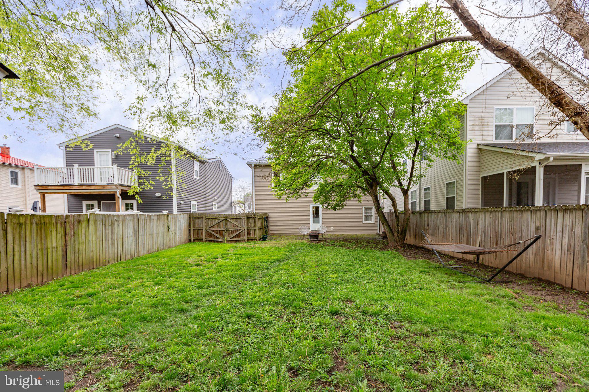 DOWNTOWN FREDERICKSBURG - Residential