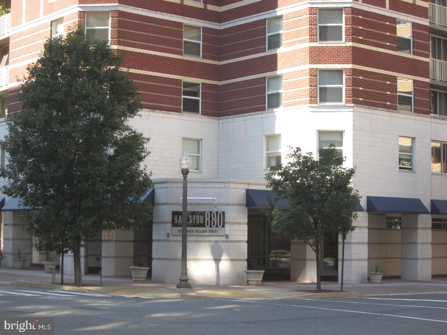 880 N POLLARD STREET 704