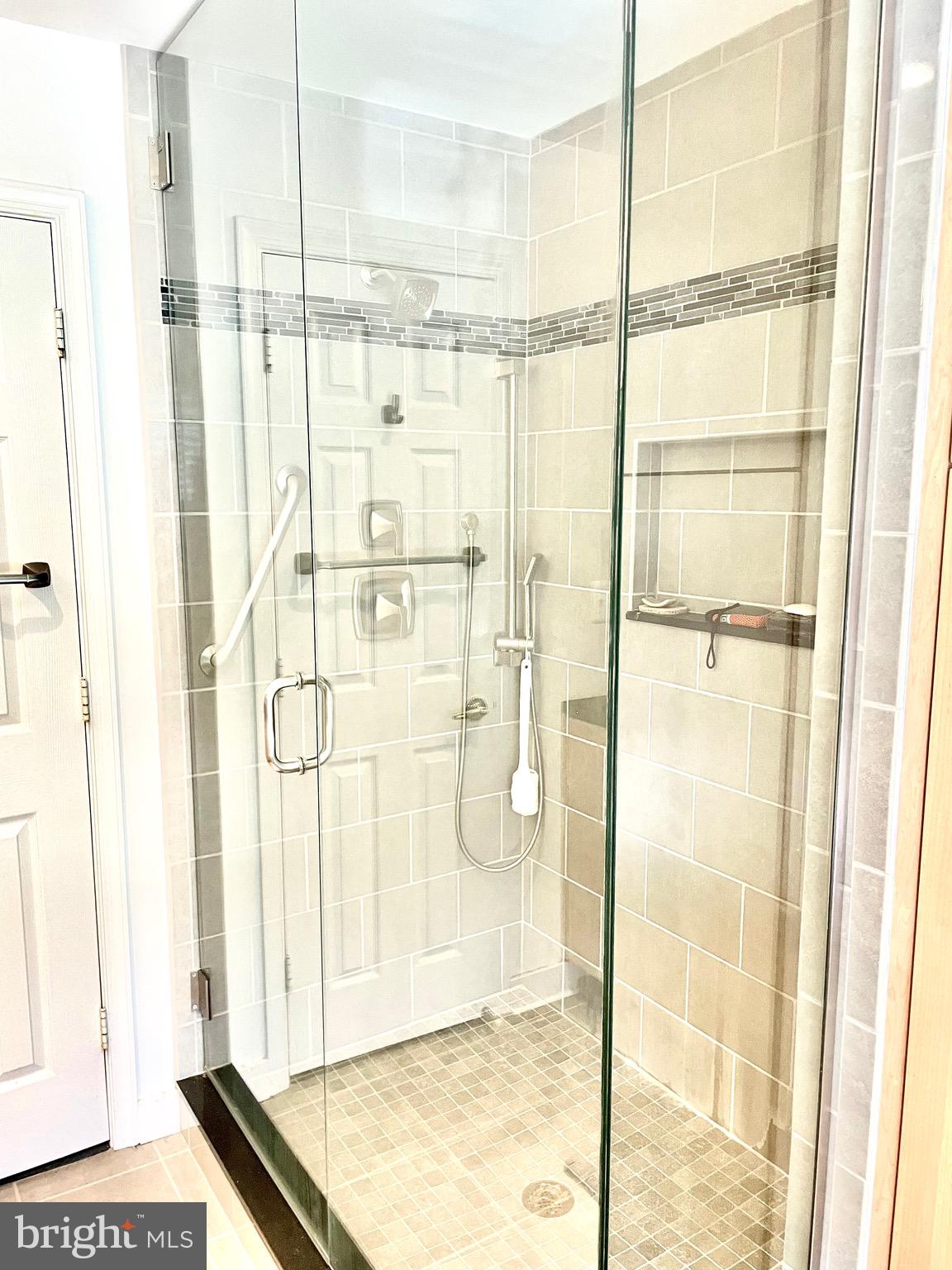 GREY ROCK FLATS - Residential