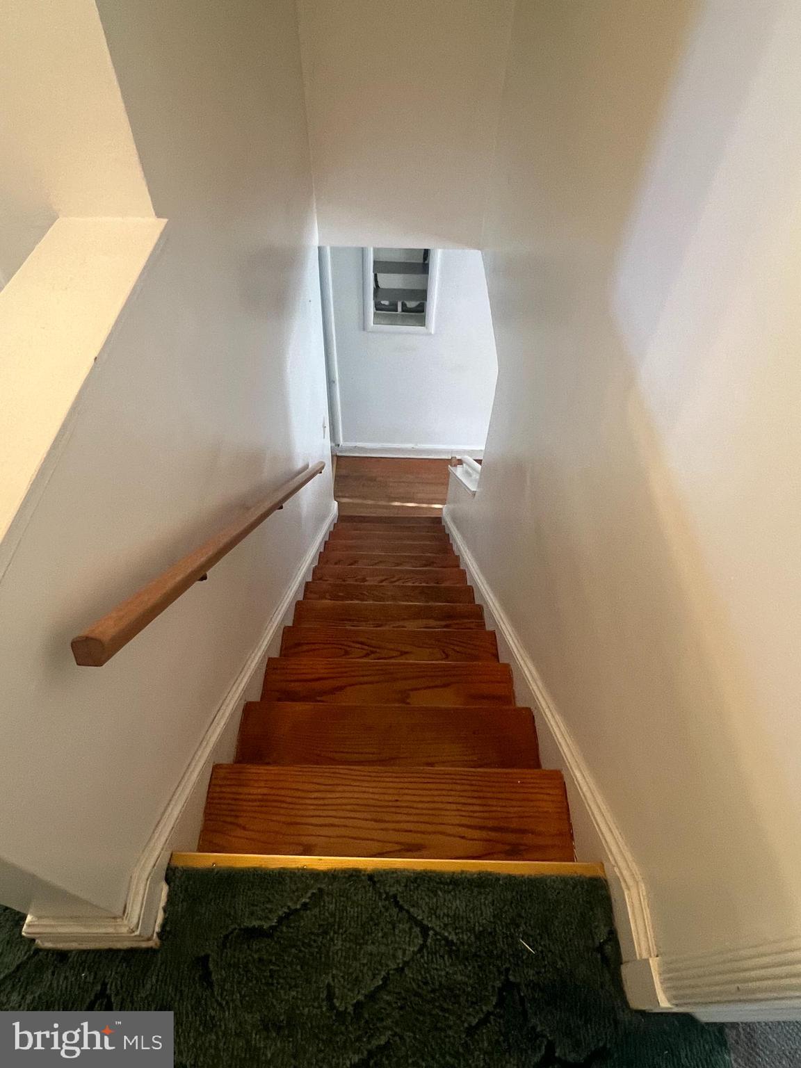 WEST LANSDOWNE - Residential