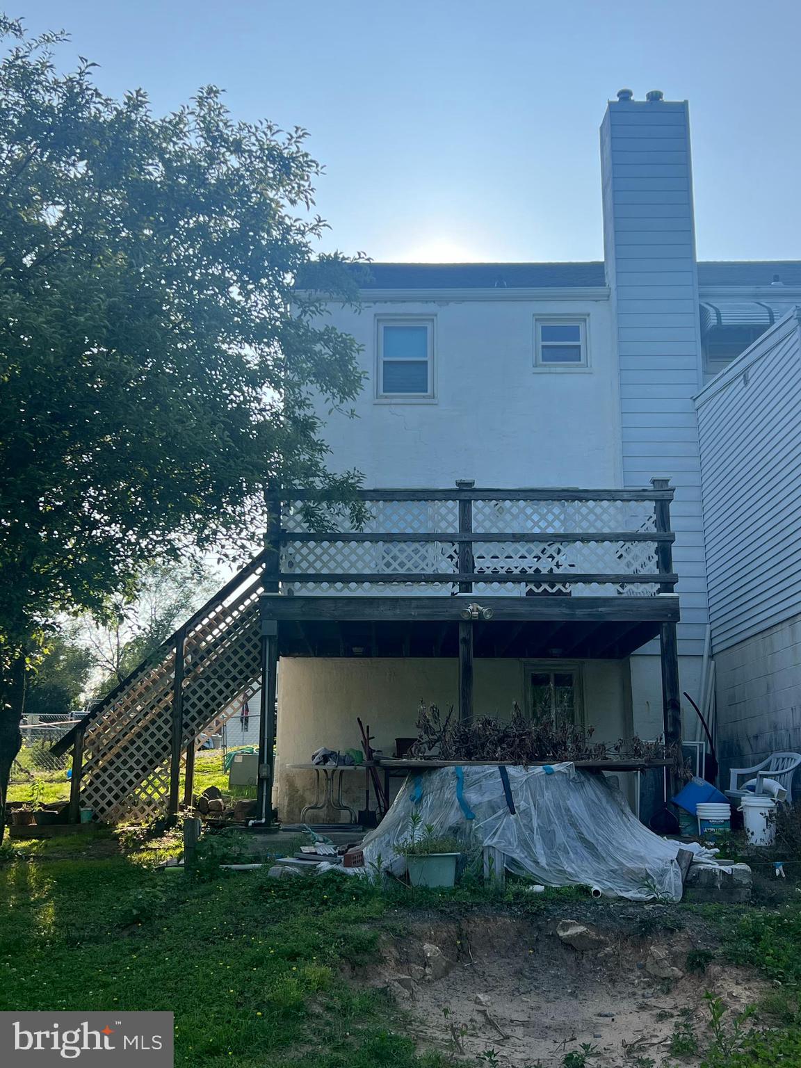WEST LANSDOWNE - Residential
