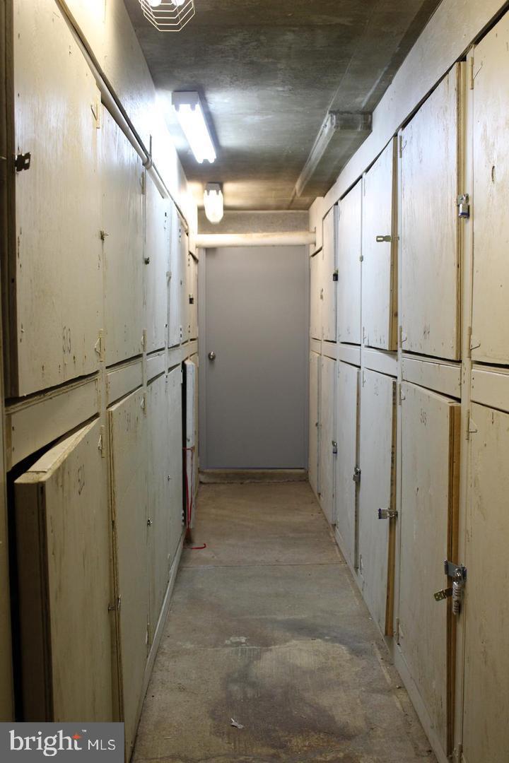 SUMMERWALK - Residential