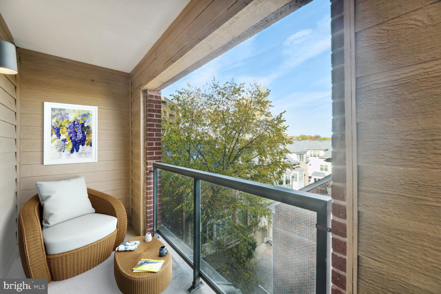 SUMMERWALK - Residential