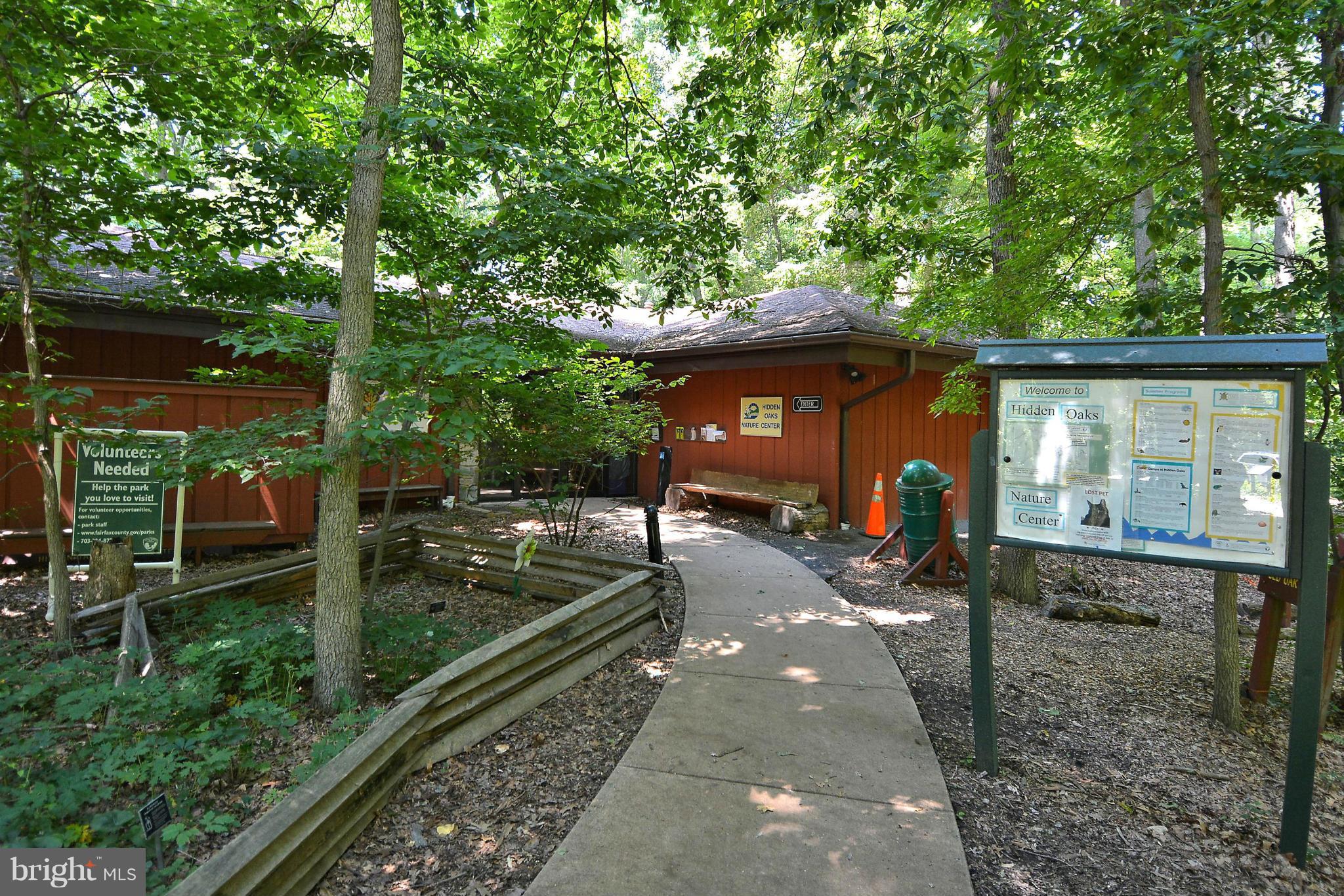 PLEASANT RIDGE - Residential