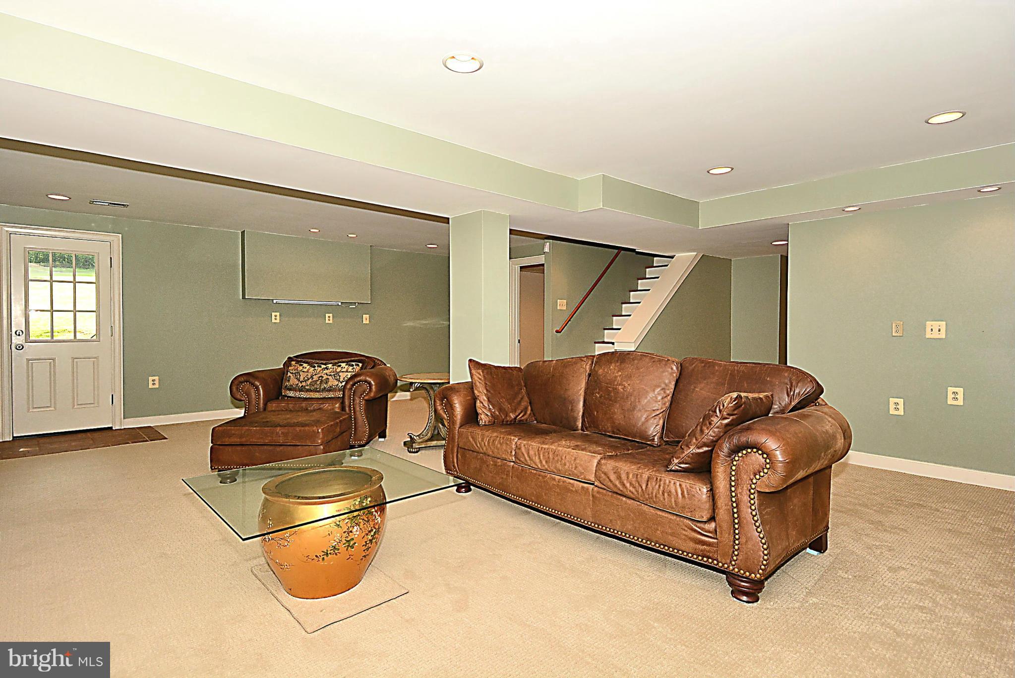 PLEASANT RIDGE - Residential