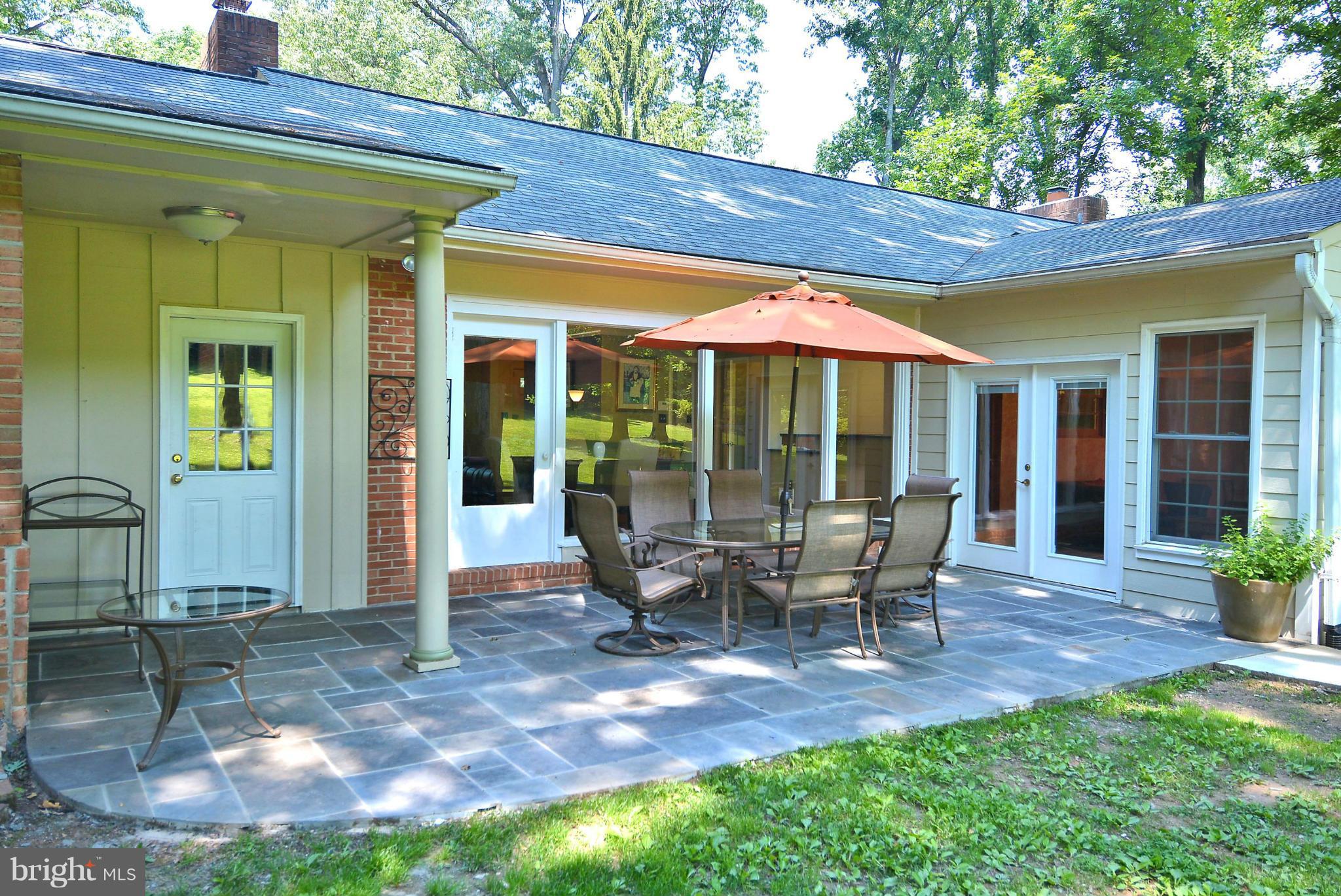 PLEASANT RIDGE - Residential