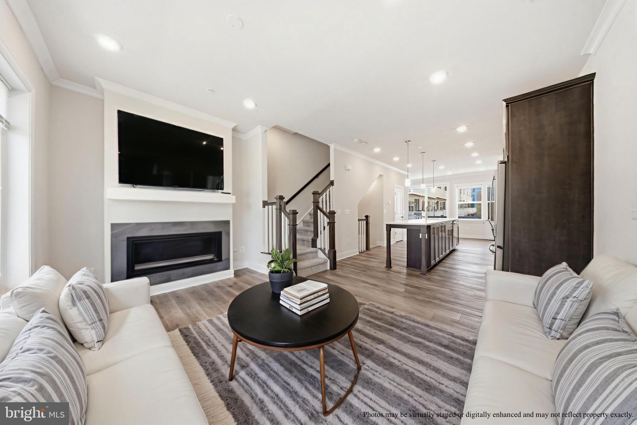 WESTSIDE AT SHADY GROVE - Residential