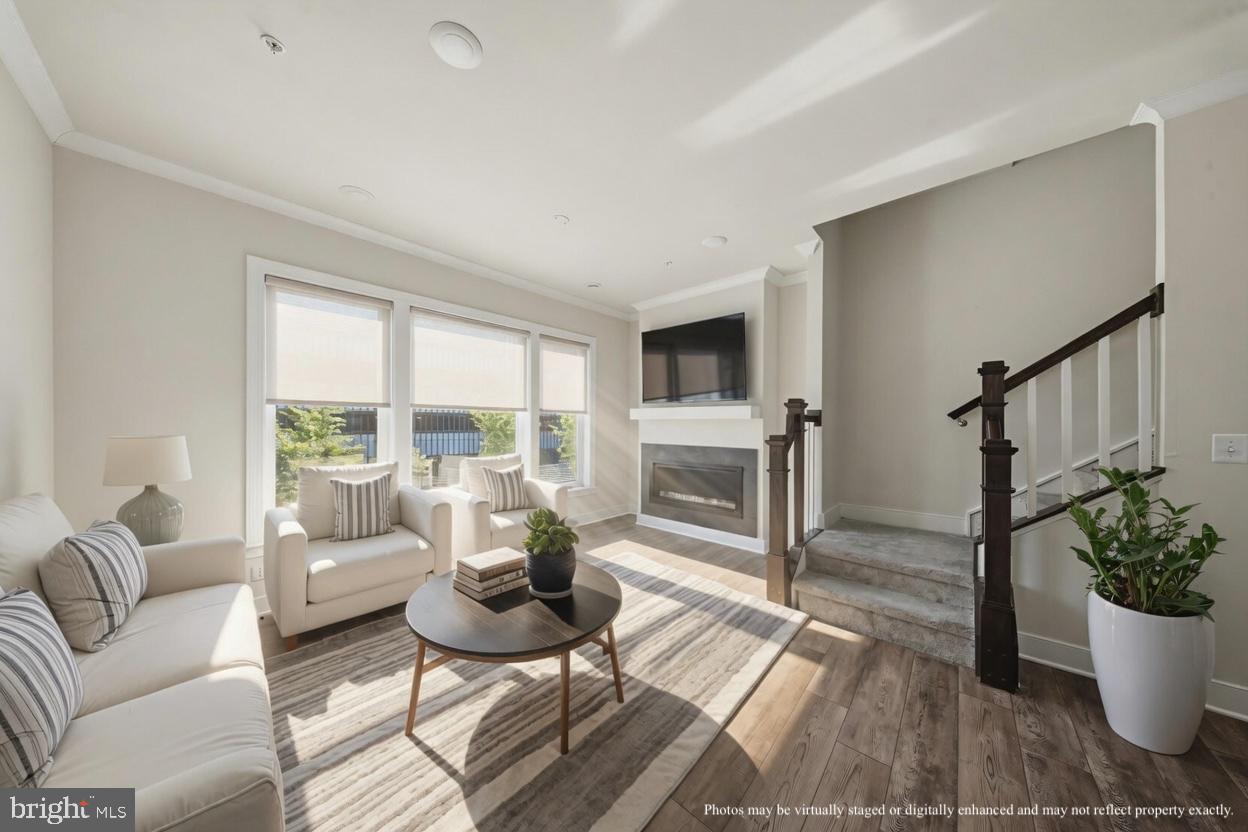 WESTSIDE AT SHADY GROVE - Residential