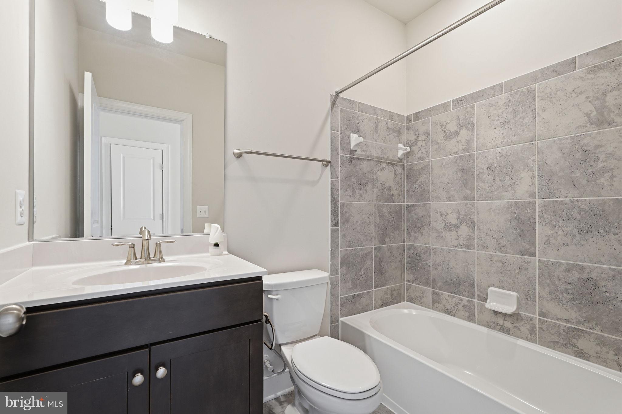 WESTSIDE AT SHADY GROVE - Residential