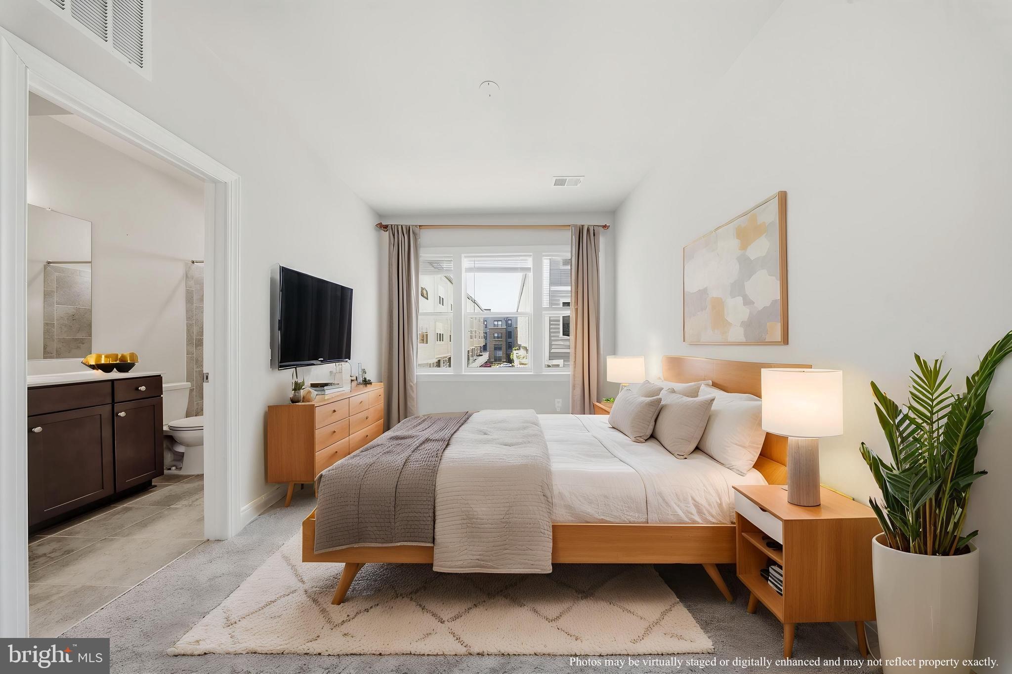 WESTSIDE AT SHADY GROVE - Residential
