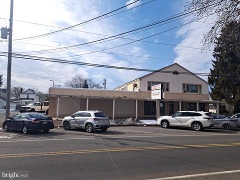 Photo of 336 Front Street, FLORENCE, NJ 08518 (MLS # NJBL2106702)