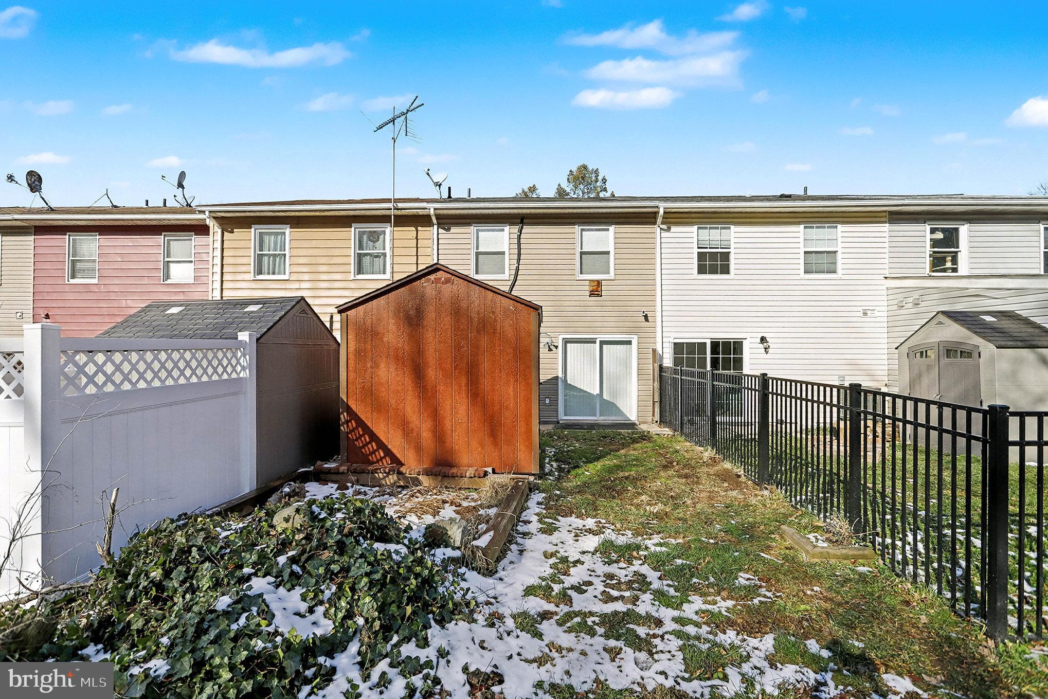 FAIRGROUND VILLAGE - Residential