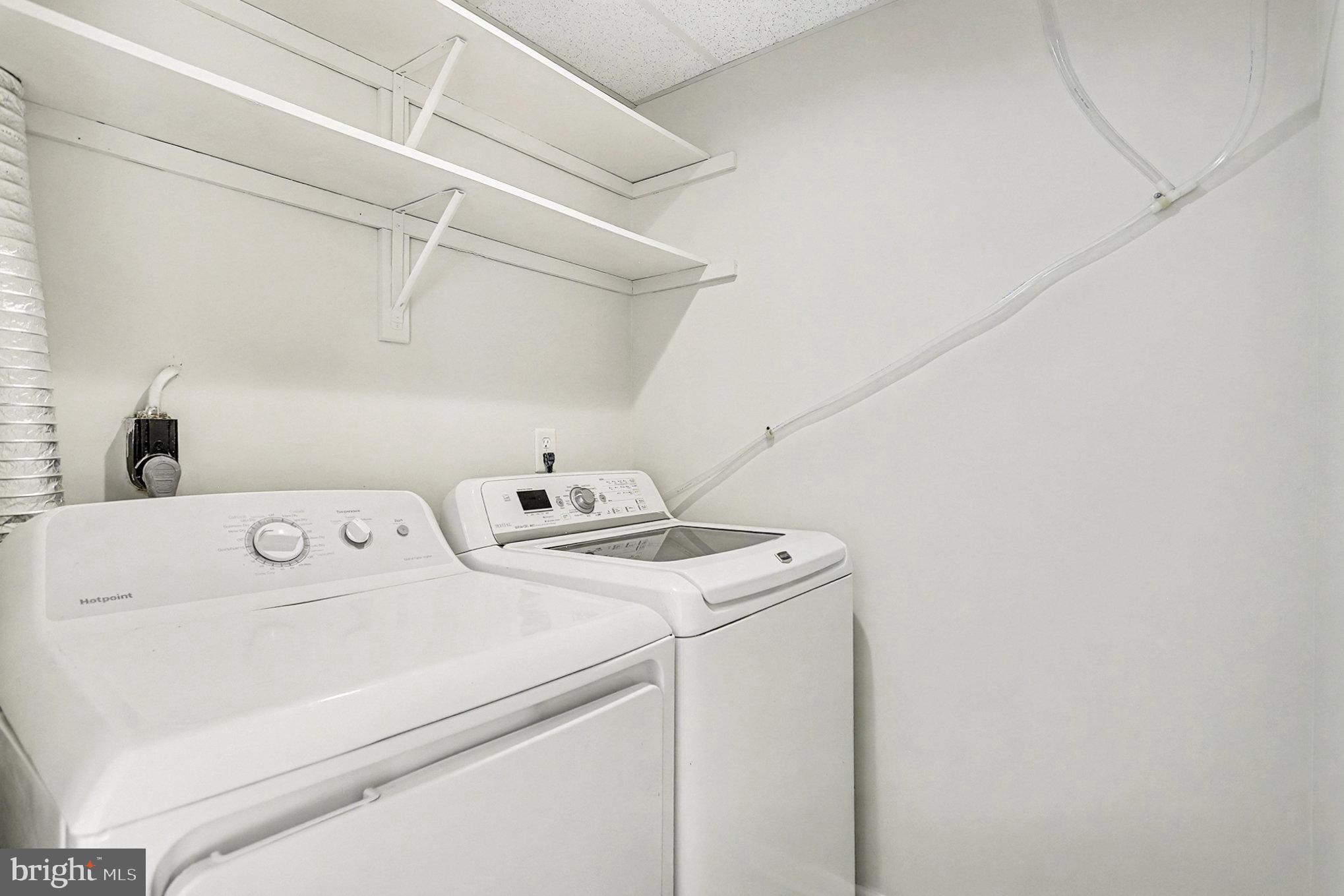 FAIRGROUND VILLAGE - Residential