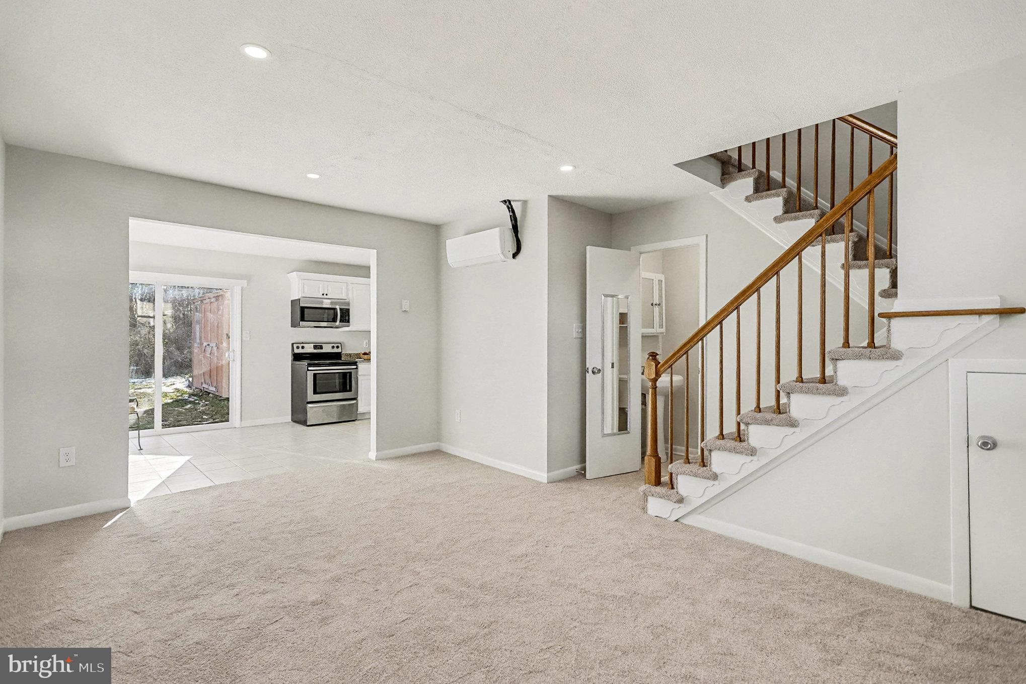 FAIRGROUND VILLAGE - Residential