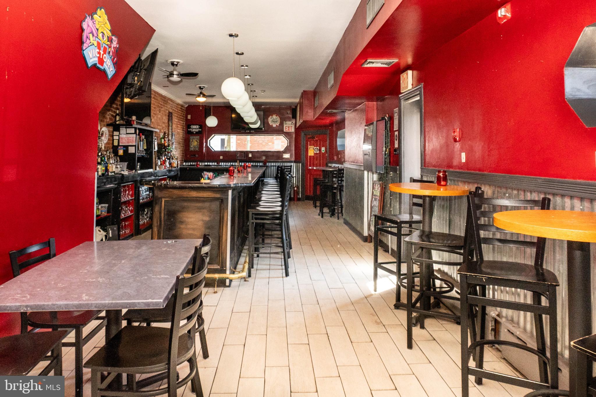 PHILADELPHIA (SOUTH) - Commercial Sale