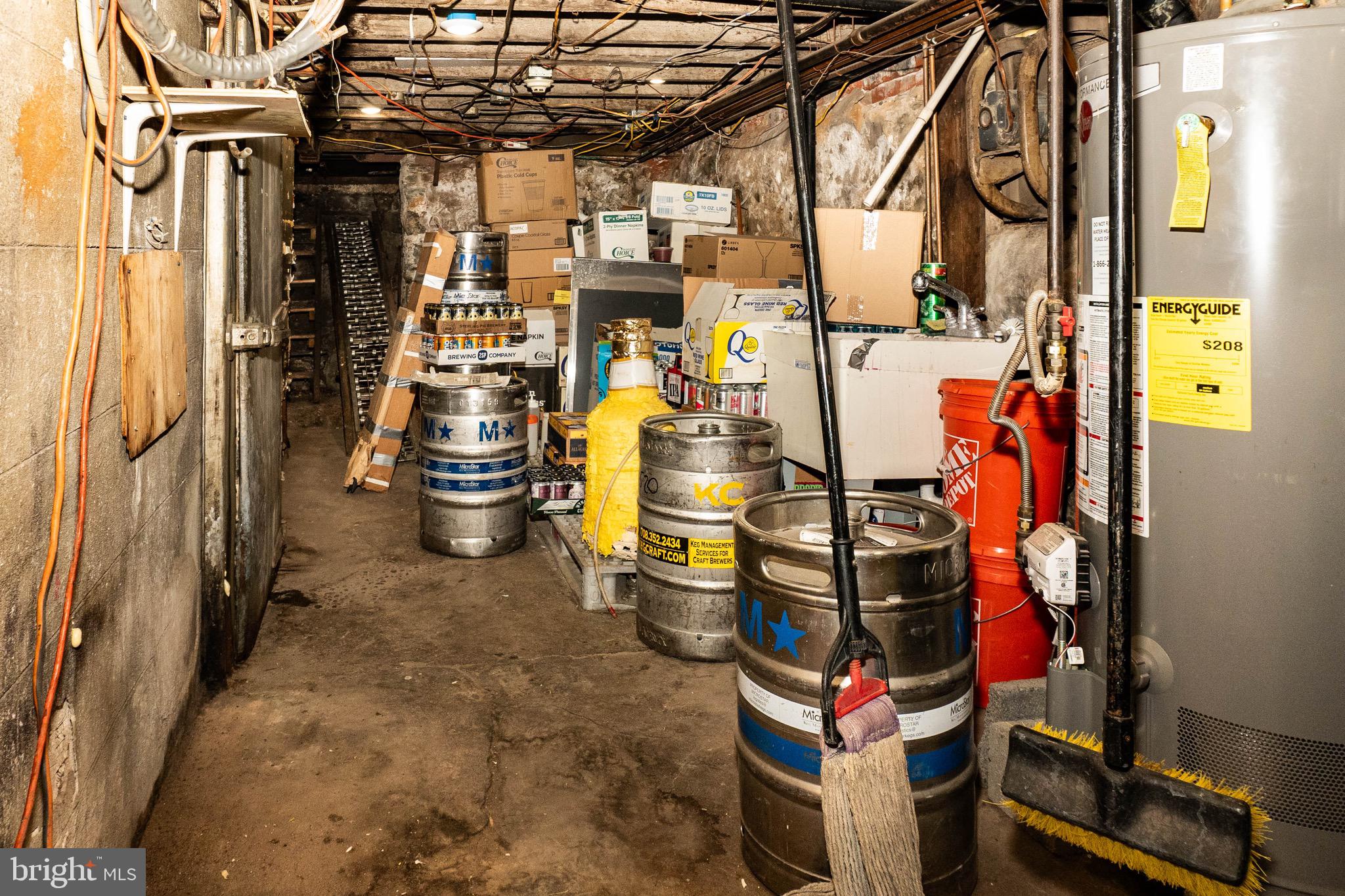 PHILADELPHIA (SOUTH) - Commercial Sale