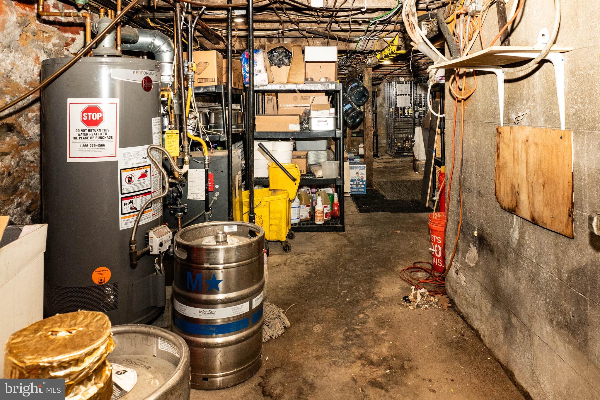 PHILADELPHIA (SOUTH) - Commercial Sale