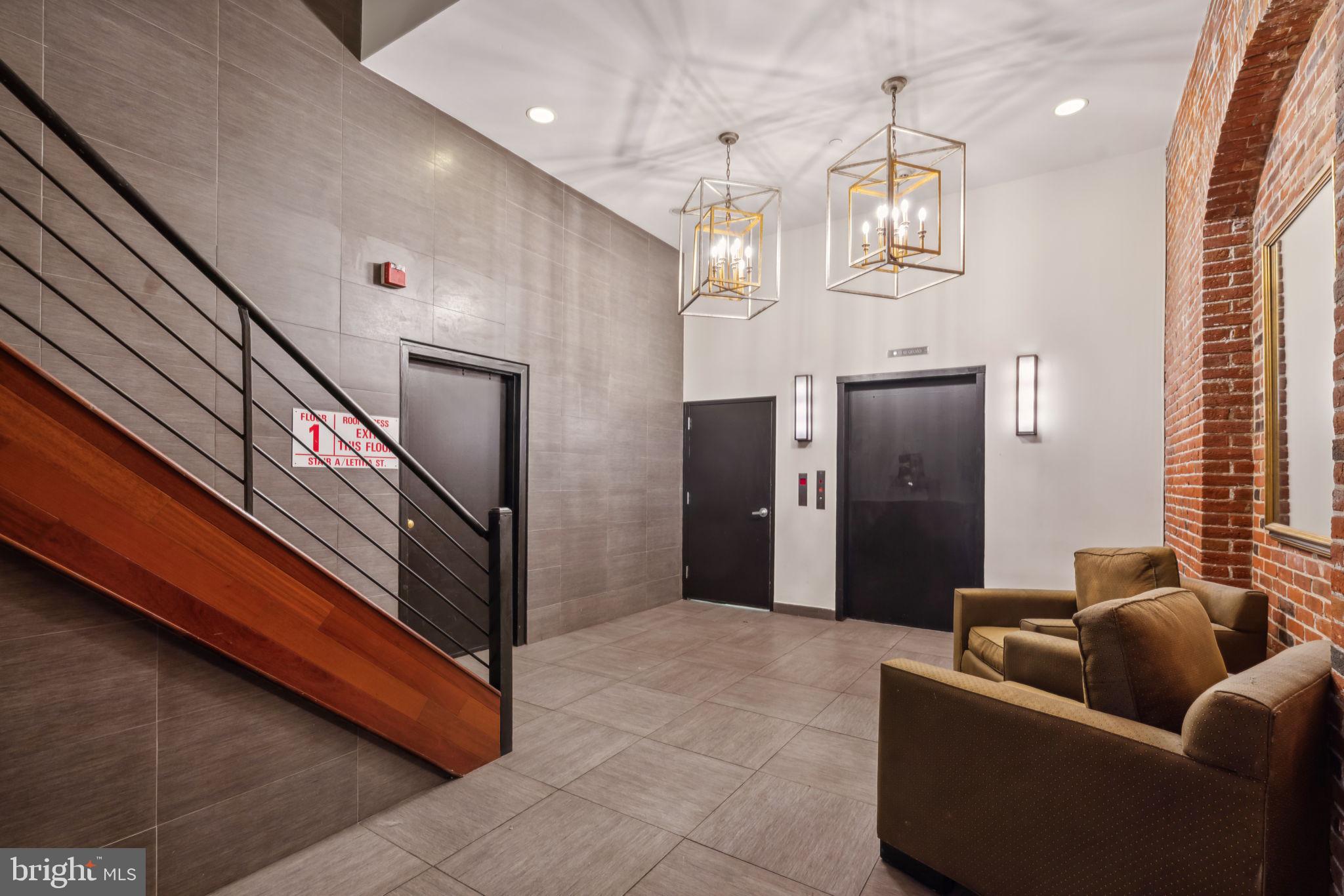 OLD CITY - Residential