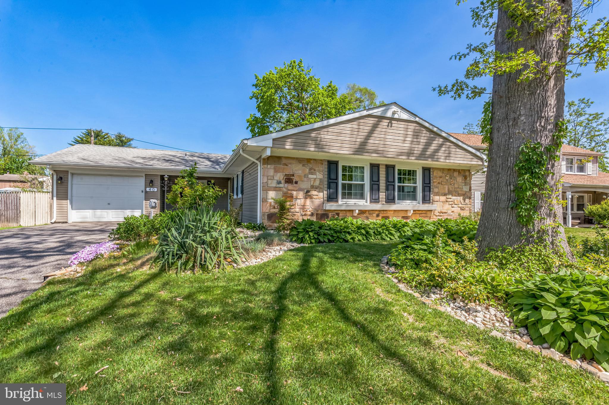 40 HARRINGTON CIRCLE