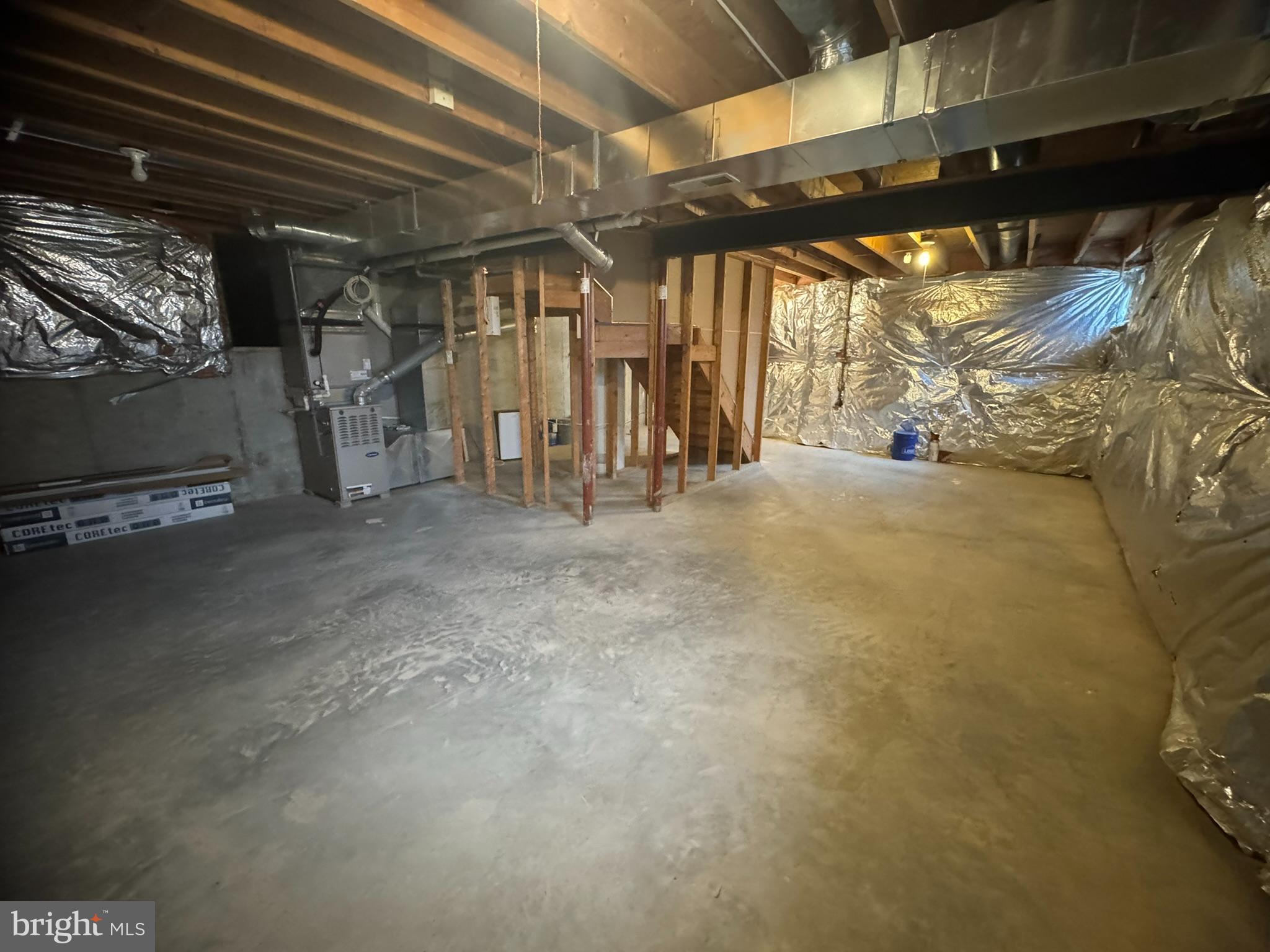 RIVER OAKS - Residential Lease