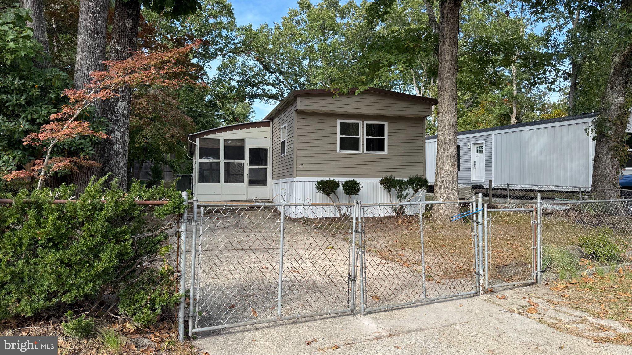 3559 WEYMOUTH ROAD