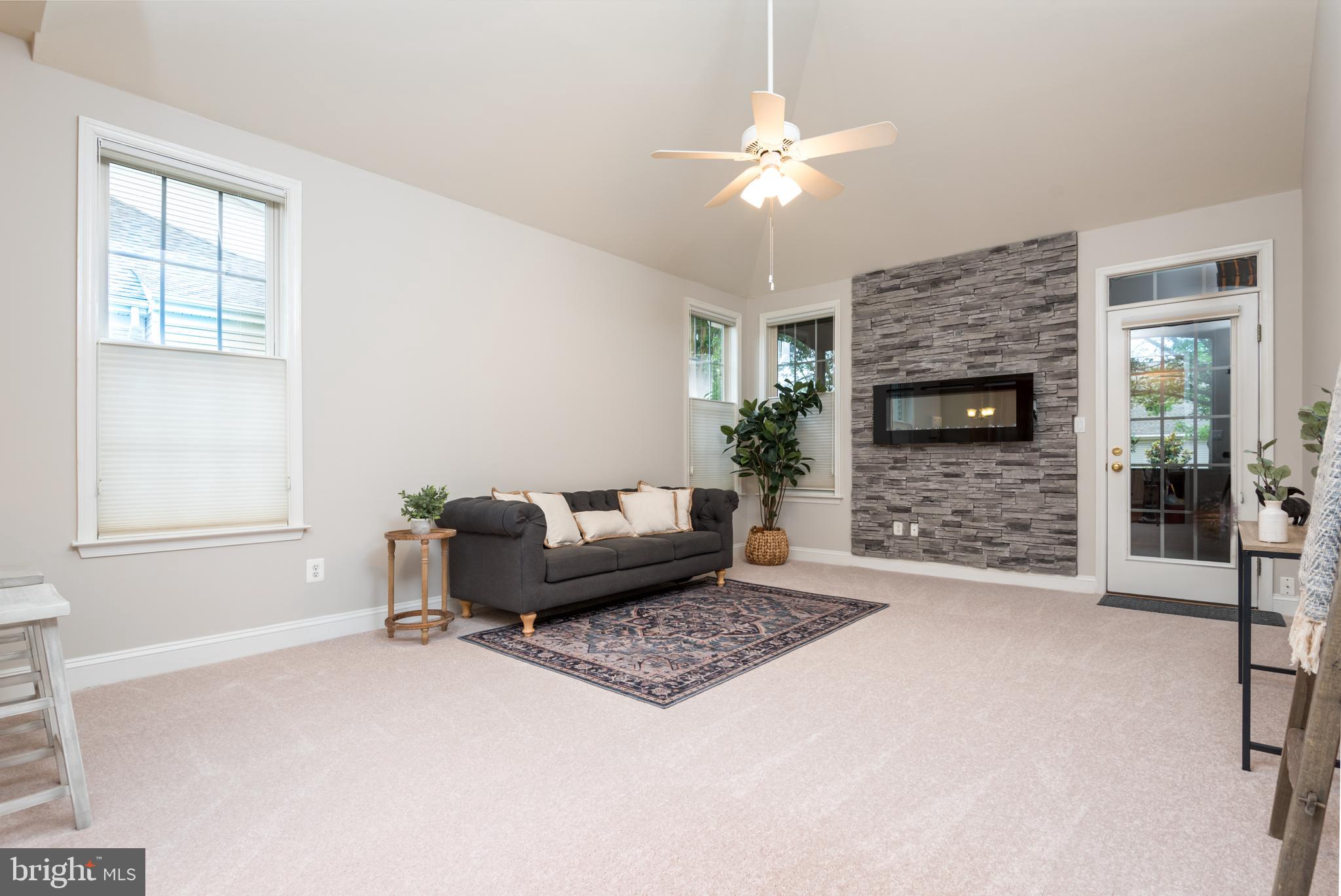 HERITAGE HUNT - Residential