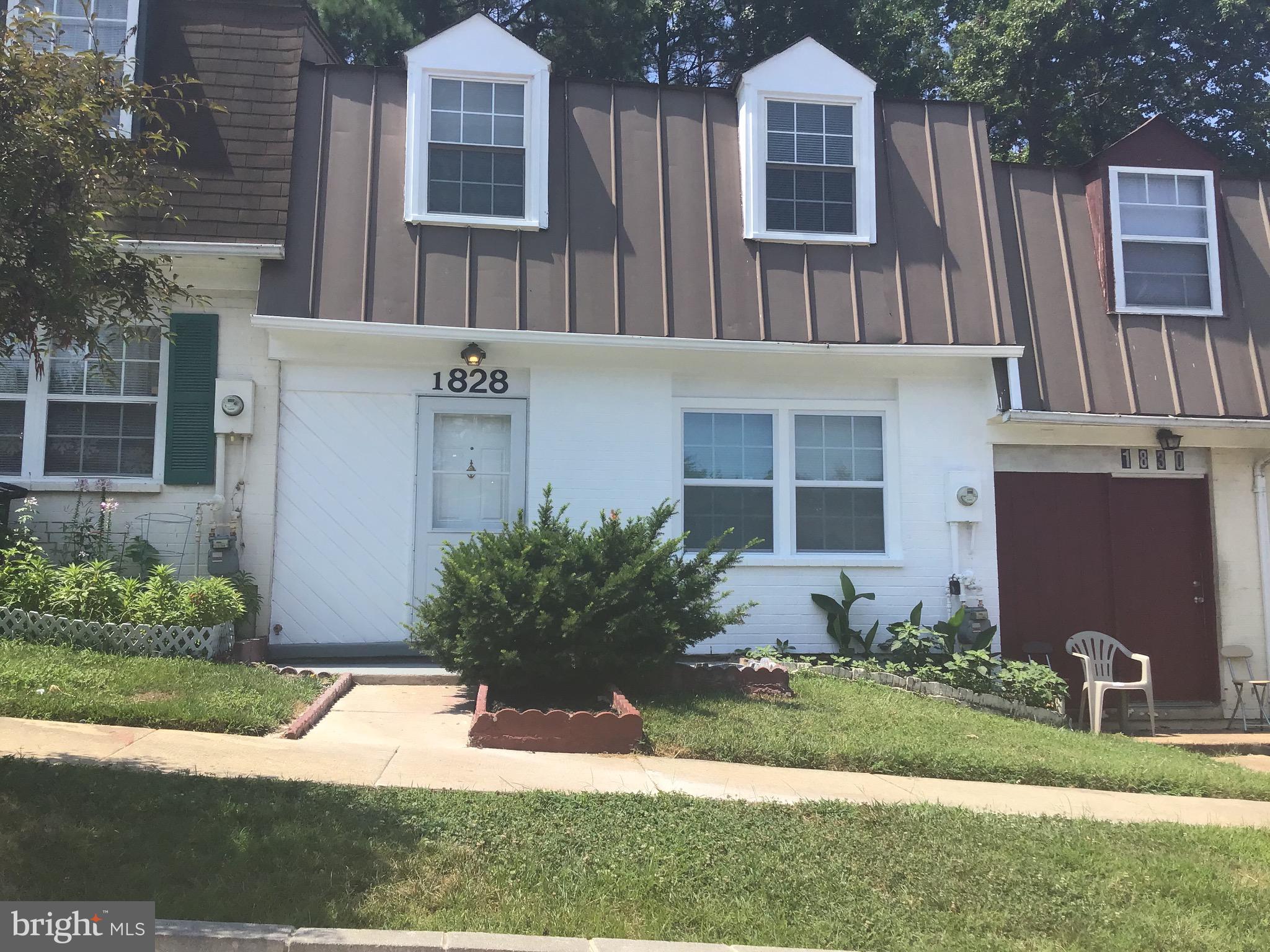 WINDMILL SQUARE - Residential