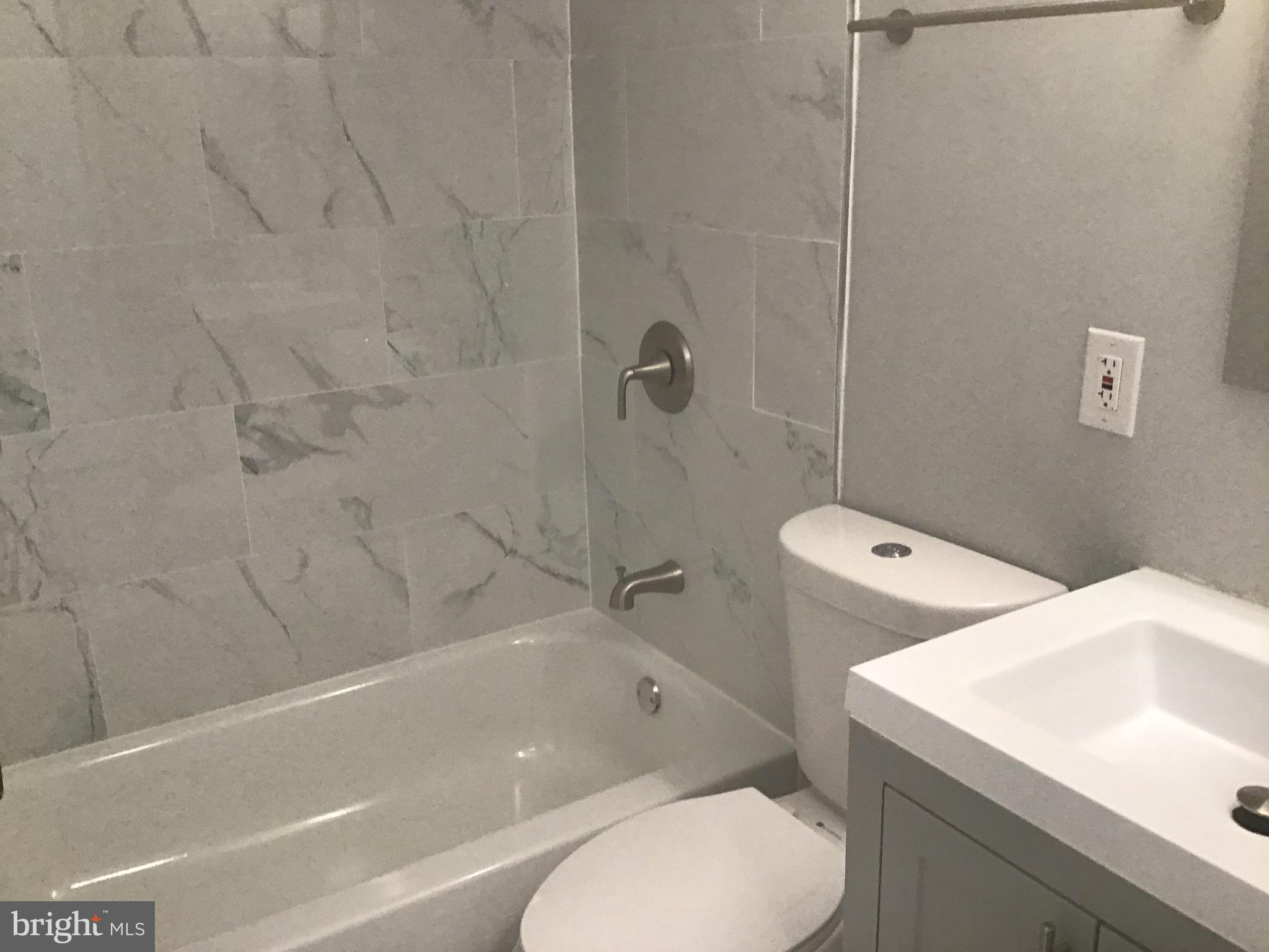 WINDMILL SQUARE - Residential