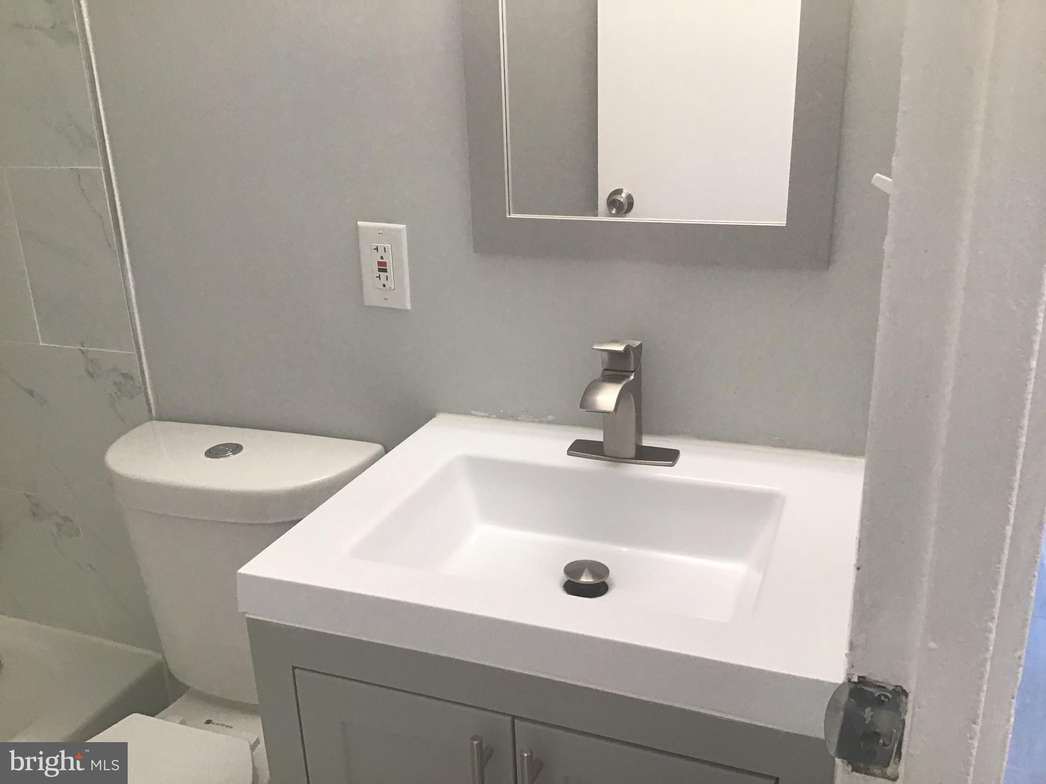 WINDMILL SQUARE - Residential